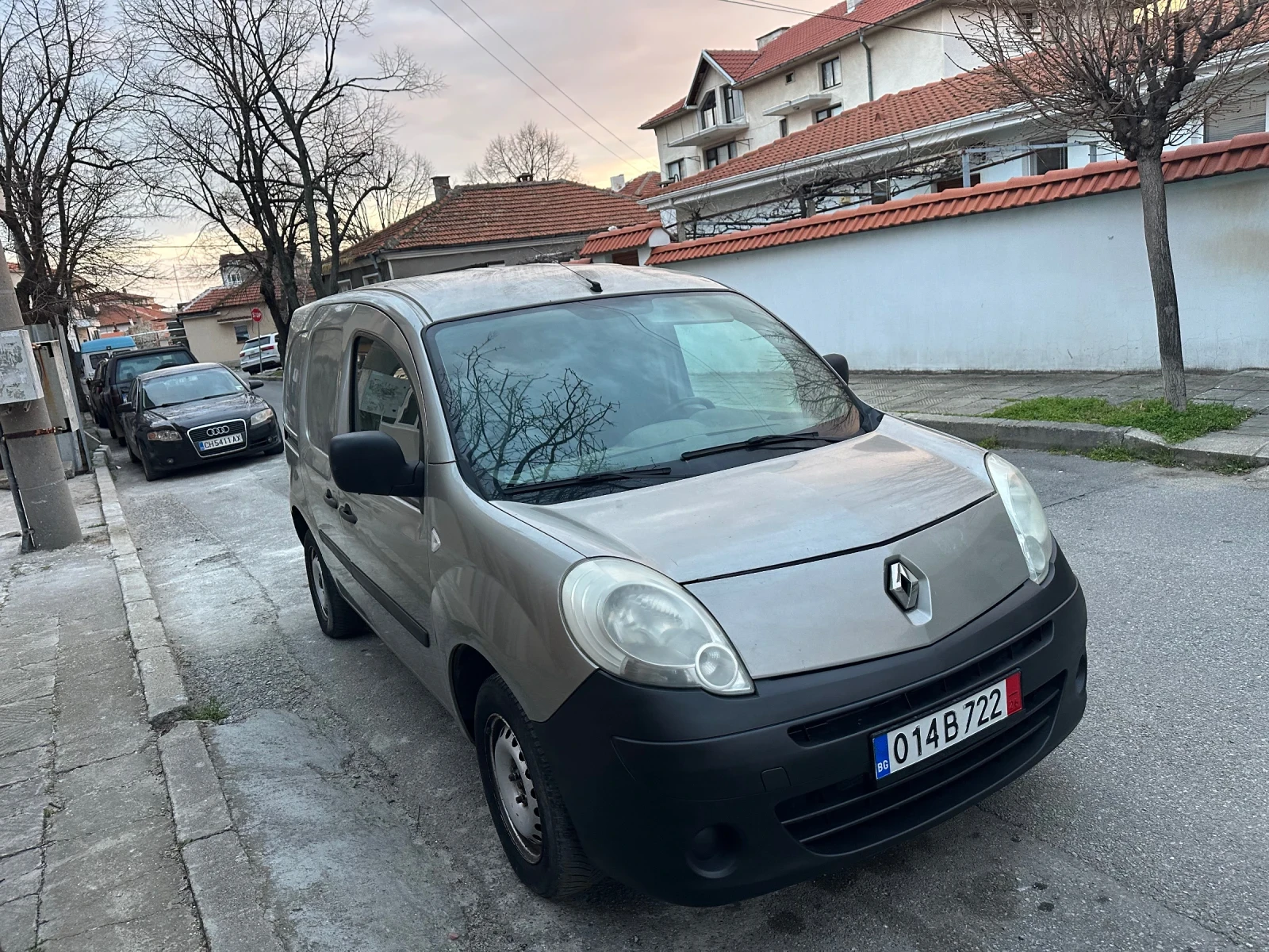 Renault Kangoo 1.6 16v, снимка 6 - Автомобили и джипове - 54087942