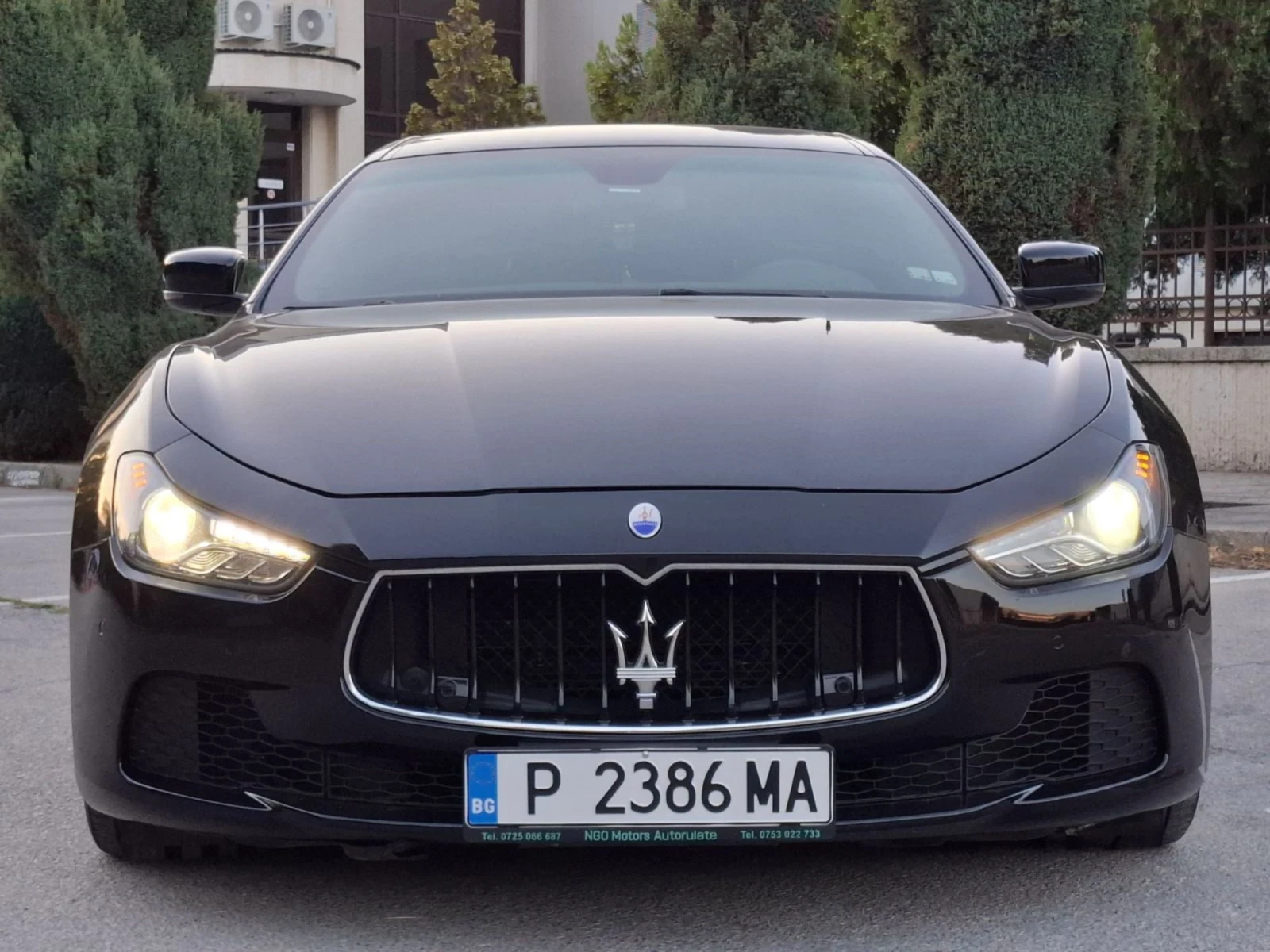 Maserati Ghibli, снимка 6 - Автомобили и джипове - 54090269