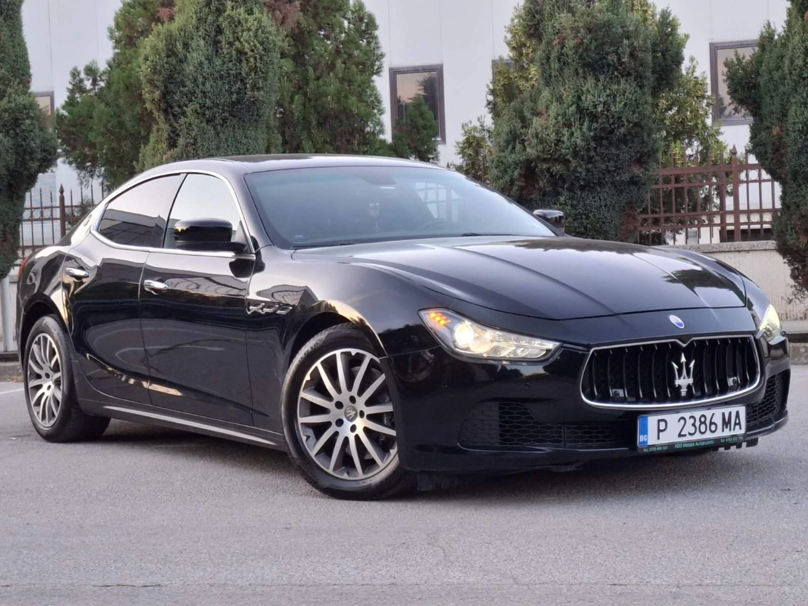 Maserati Ghibli, снимка 5 - Автомобили и джипове - 54090269