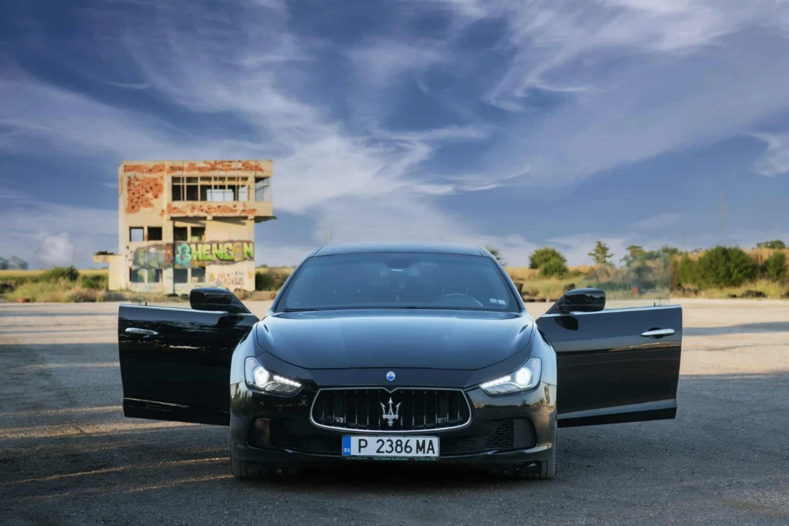 Maserati Ghibli, снимка 9 - Автомобили и джипове - 54090269
