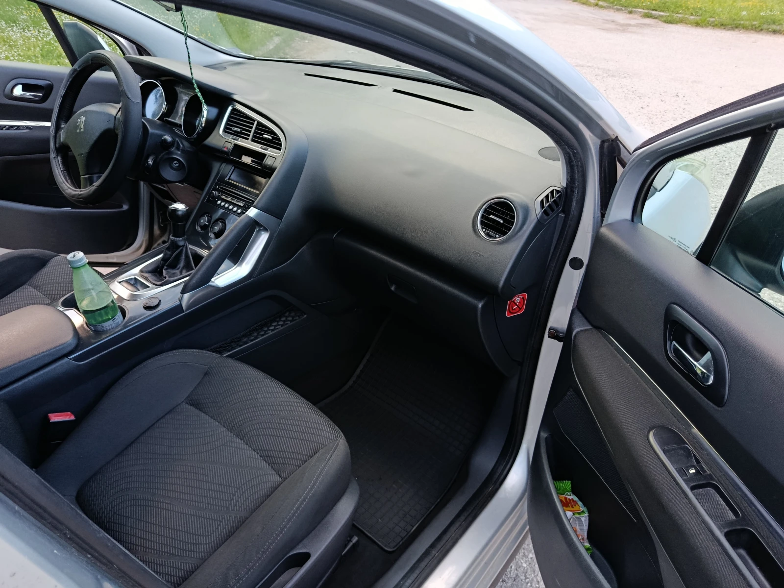 Peugeot 3008 Газов Инжекцион!!, снимка 12 - Автомобили и джипове - 54582670