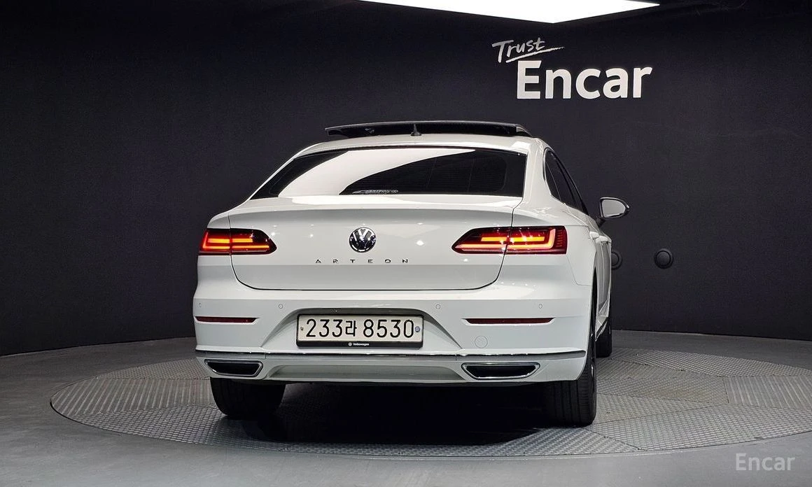 VW Arteon, снимка 4 - Автомобили и джипове - 54681740