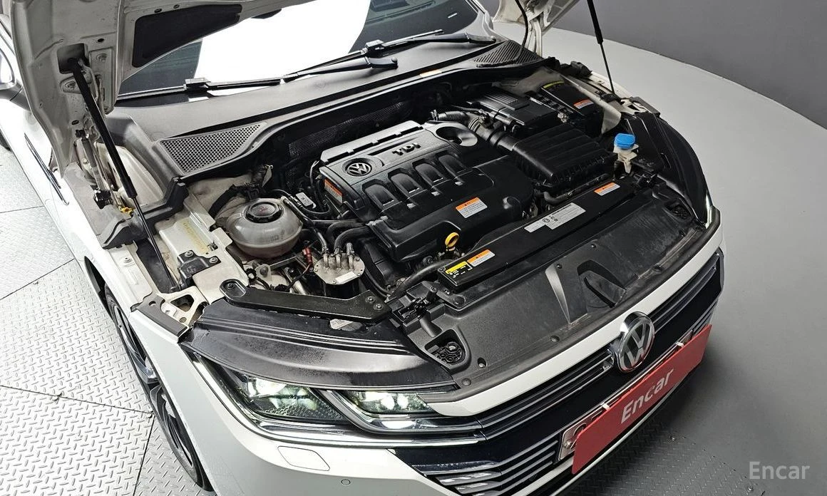 VW Arteon, снимка 6 - Автомобили и джипове - 54681740