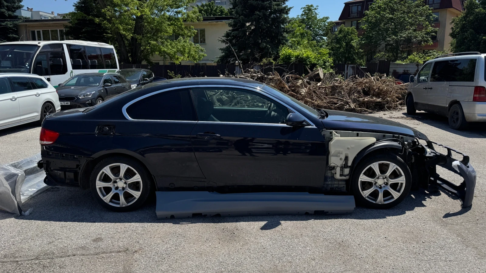 BMW 330 d НЕЗАВЪРШЕН ПРОЕКТ M57 xDrive /НОВ ВНОС ШВЕЙЦАРИЯ, снимка 2 - Автомобили и джипове - 54682415