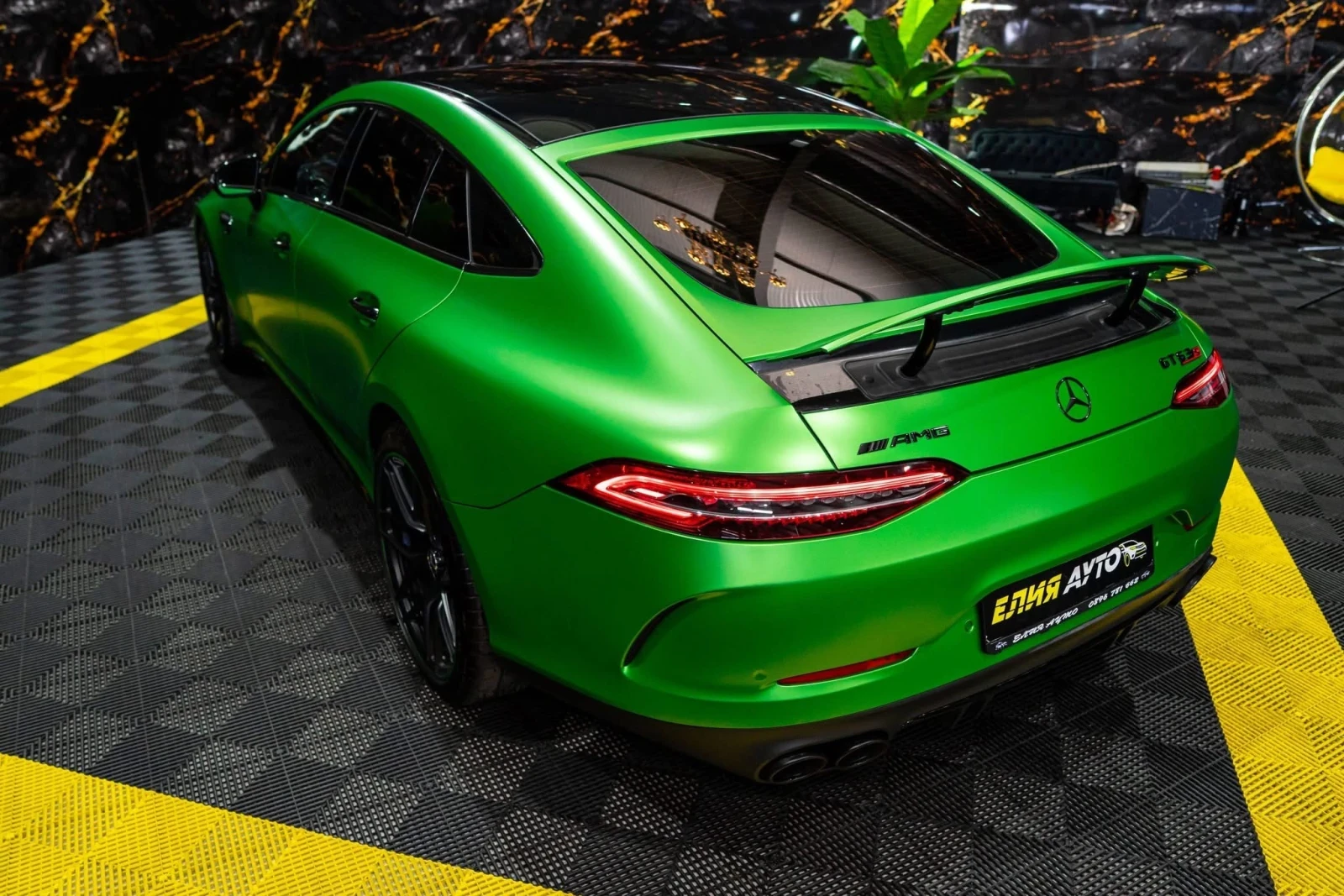 Mercedes-Benz AMG GT 53 4MATIC+ LED DESIGNO BURM 360 ЛИЗИНГ 100%, снимка 7 - Автомобили и джипове - 54875132