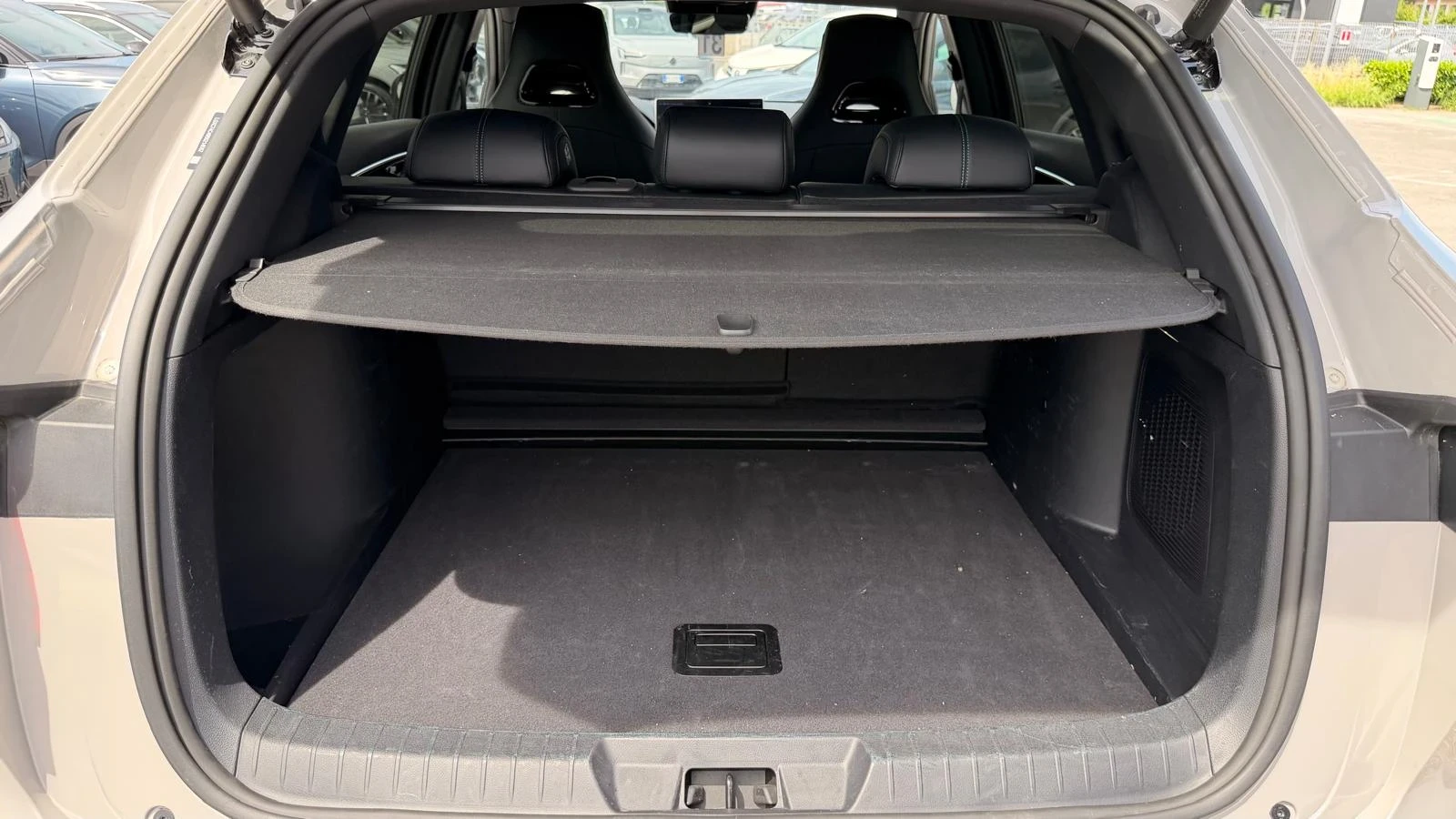BYD Seal U DM-i Boost, снимка 7 - Автомобили и джипове - 54878549