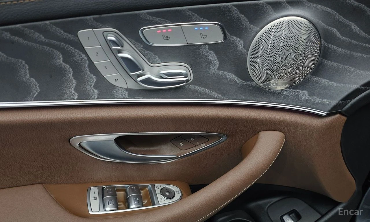 Mercedes-Benz E 350 4MATIC* BURMESTER* ОБДУХВАНЕ* ХЕДЪП* 360КАМЕРА* , снимка 6 - Автомобили и джипове - 54934347