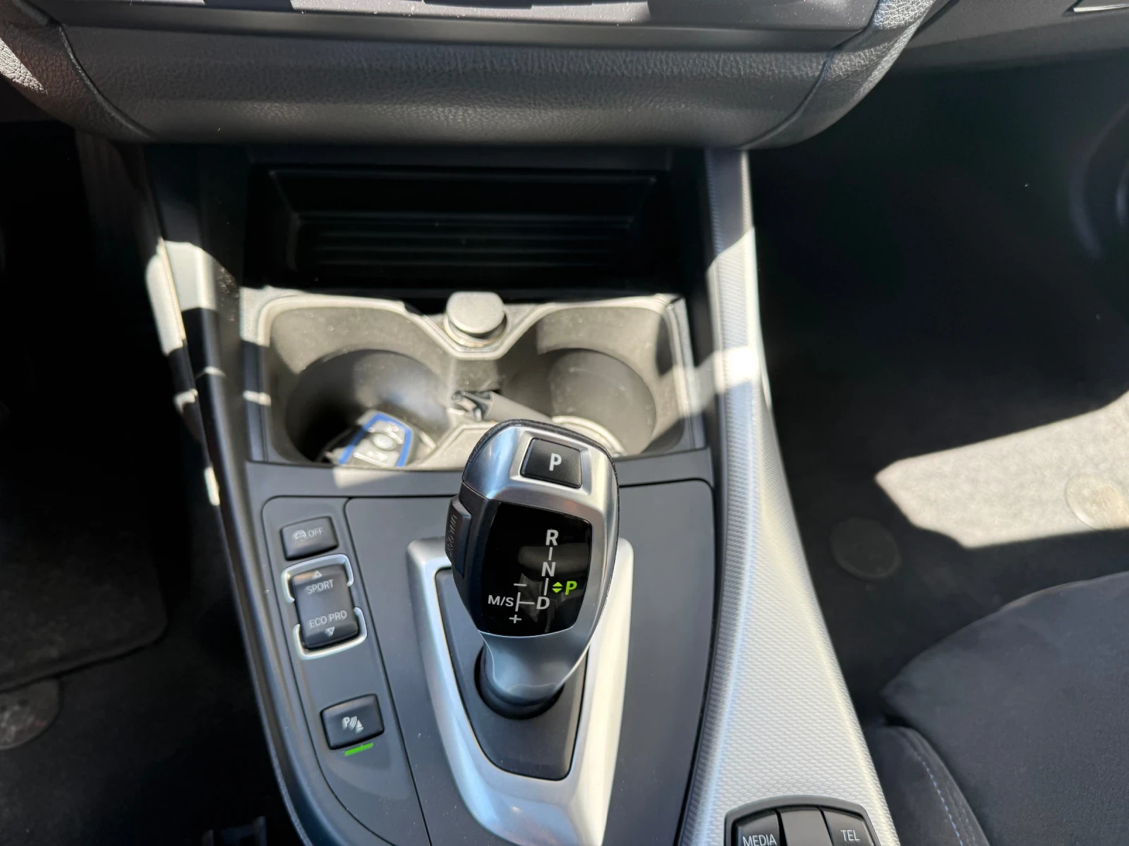 BMW 118 118d+ M-packet+ F20+ Шибидах+ Harman/Kardon, снимка 17 - Автомобили и джипове - 54942356