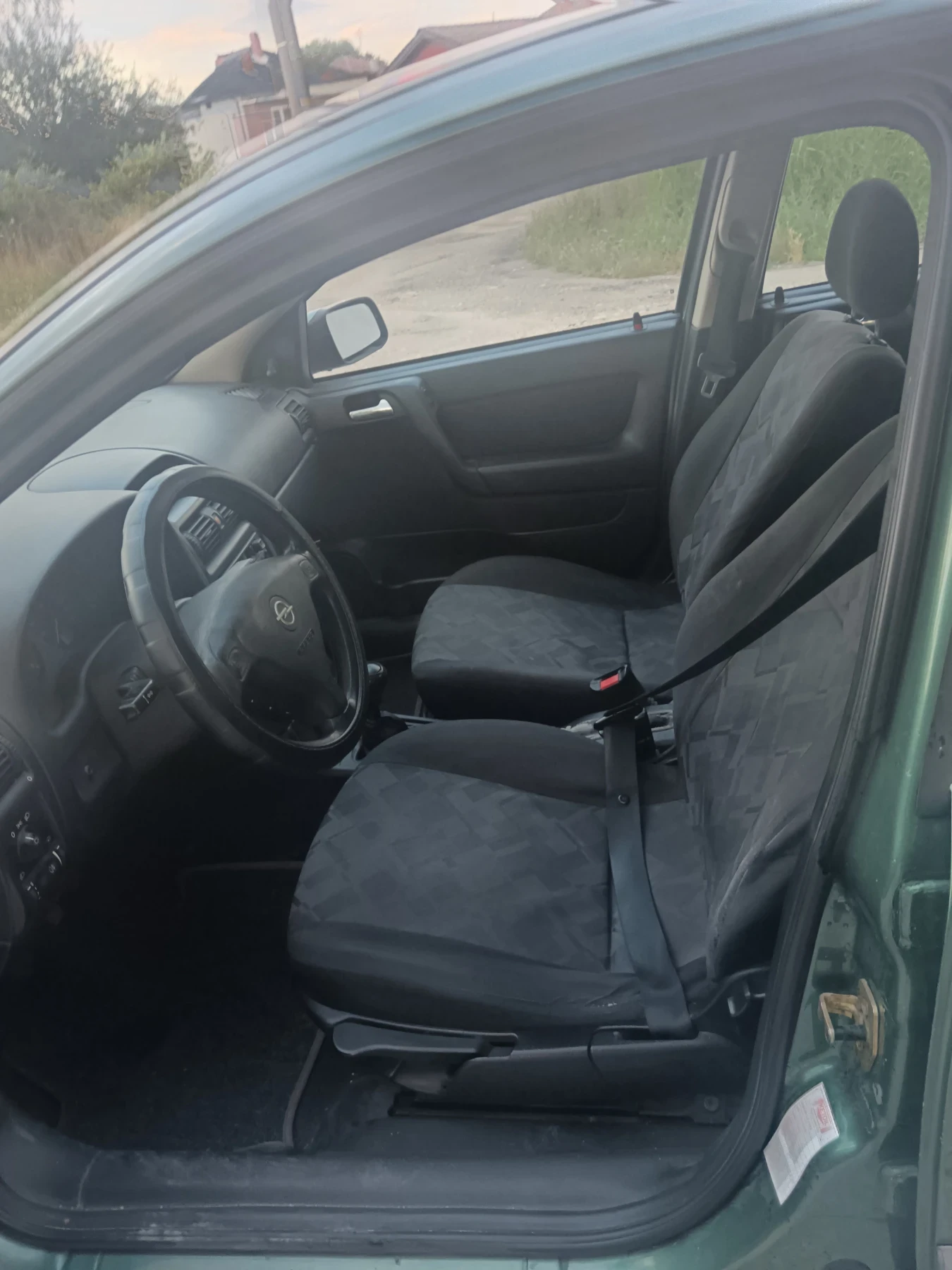 Opel Astra 1.7ТД КЛИМА , снимка 15 - Автомобили и джипове - 54962401