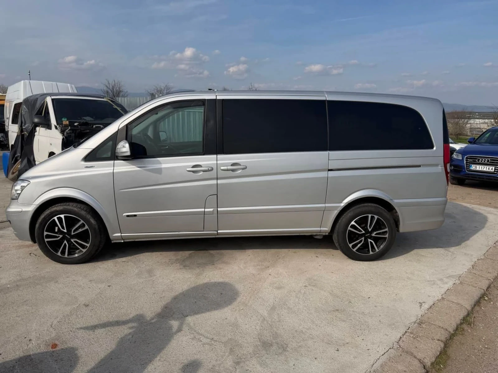 Mercedes-Benz Viano 2.2cdi 160hp 2014, снимка 10 - Автомобили и джипове - 55152209