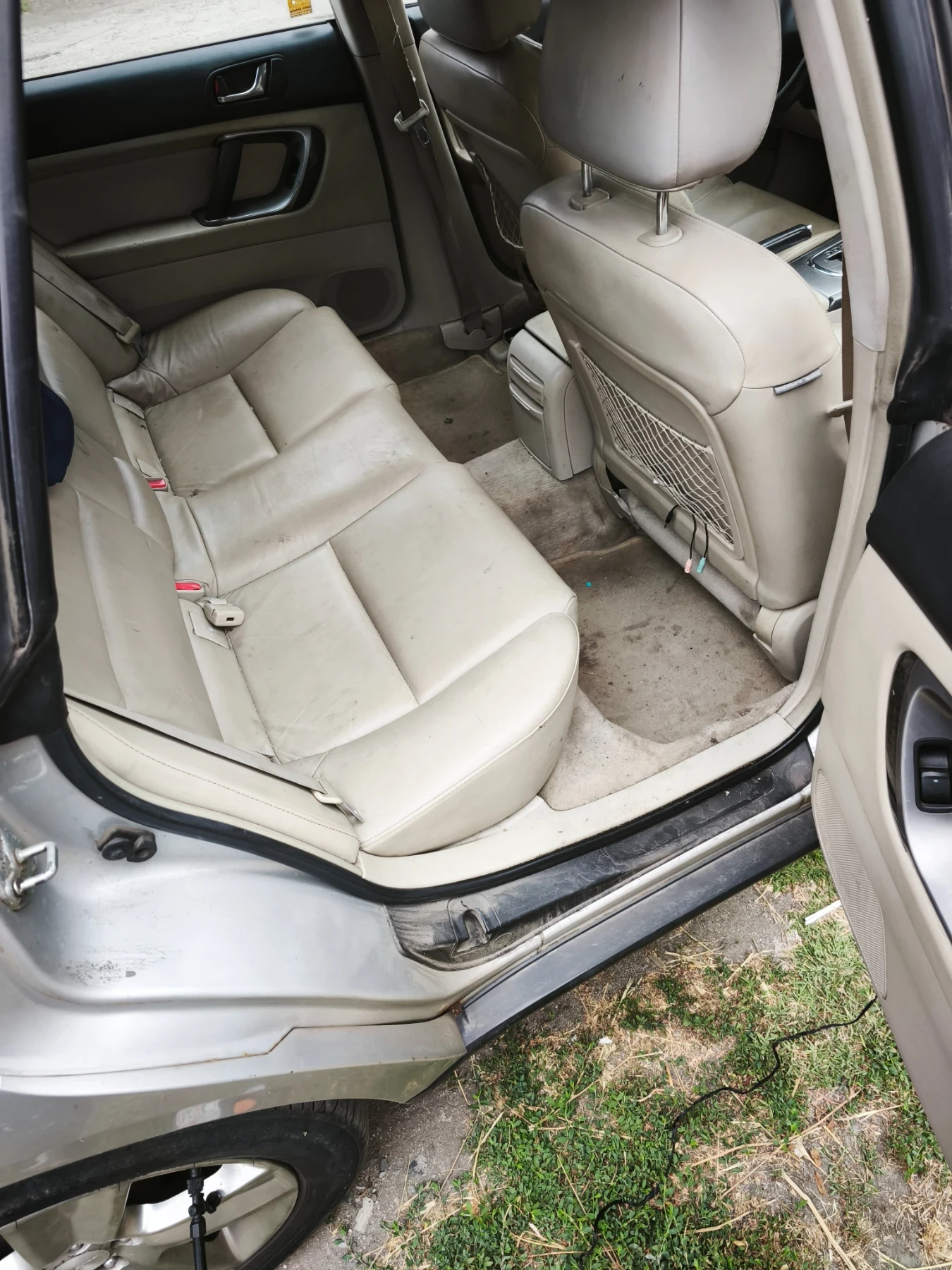 Subaru Outback 3000, снимка 8 - Автомобили и джипове - 55199314