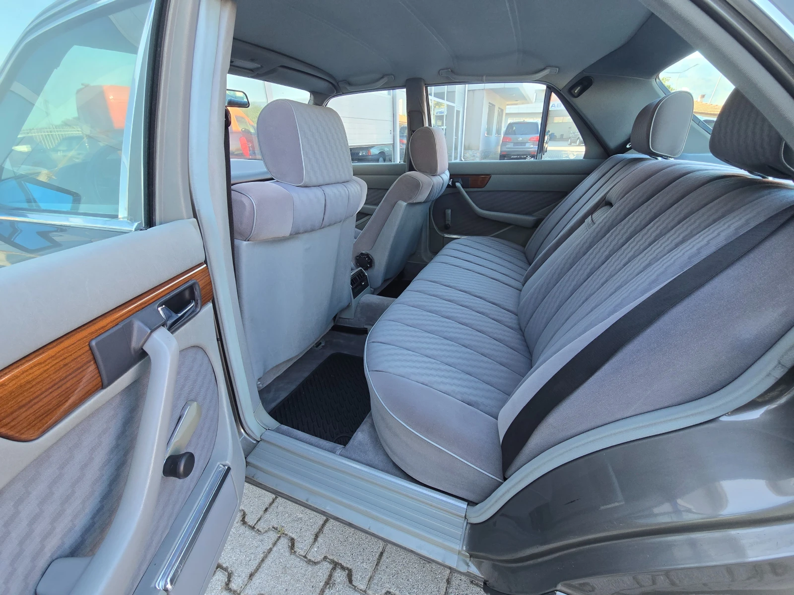 Mercedes-Benz S 280 W126 !! 154000�� !!!!! | Mobile.bg � ����������� 12