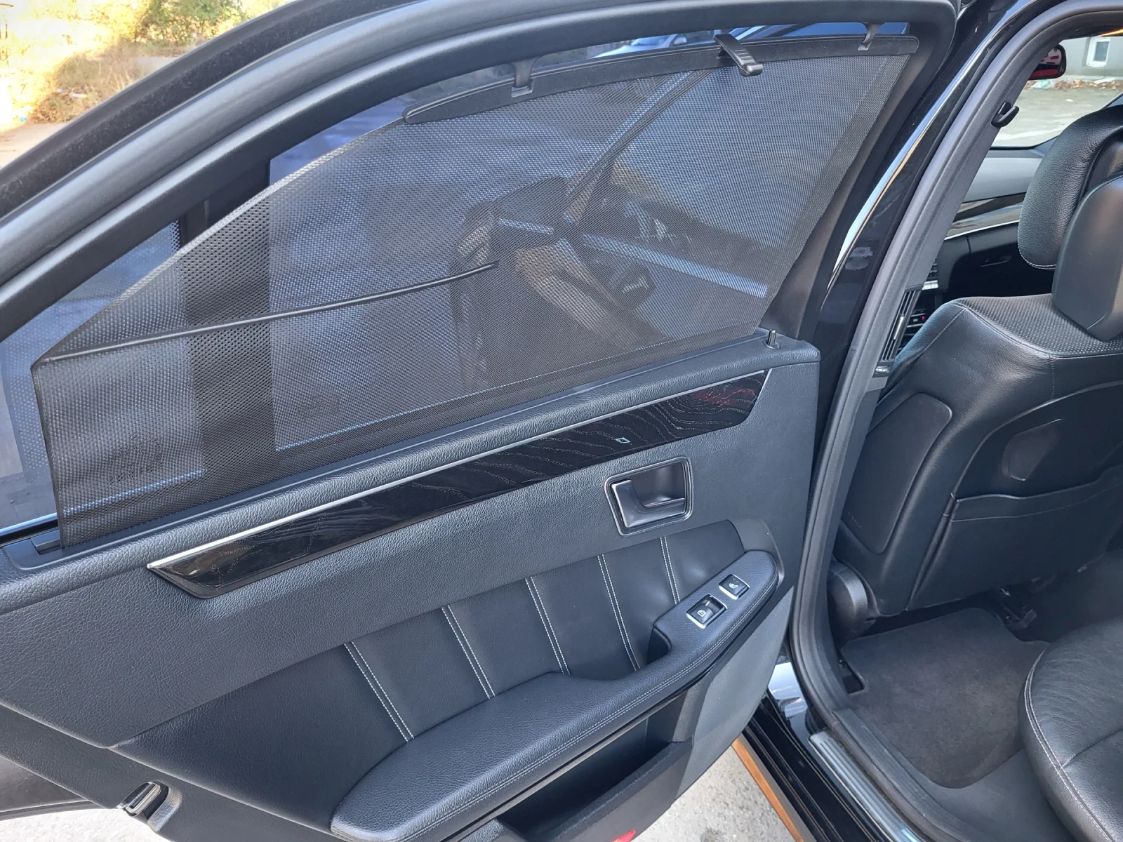 Mercedes-Benz E 350 d 4matik, снимка 12 - Автомобили и джипове - 56590415