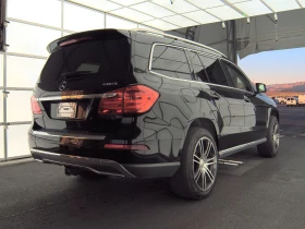 Mercedes-Benz GL 450 ПОДГРЕВ* КАМЕРА* КЕЙЛЕС* 3TV* МАСАЖ* LANE* ASSIST, снимка 2