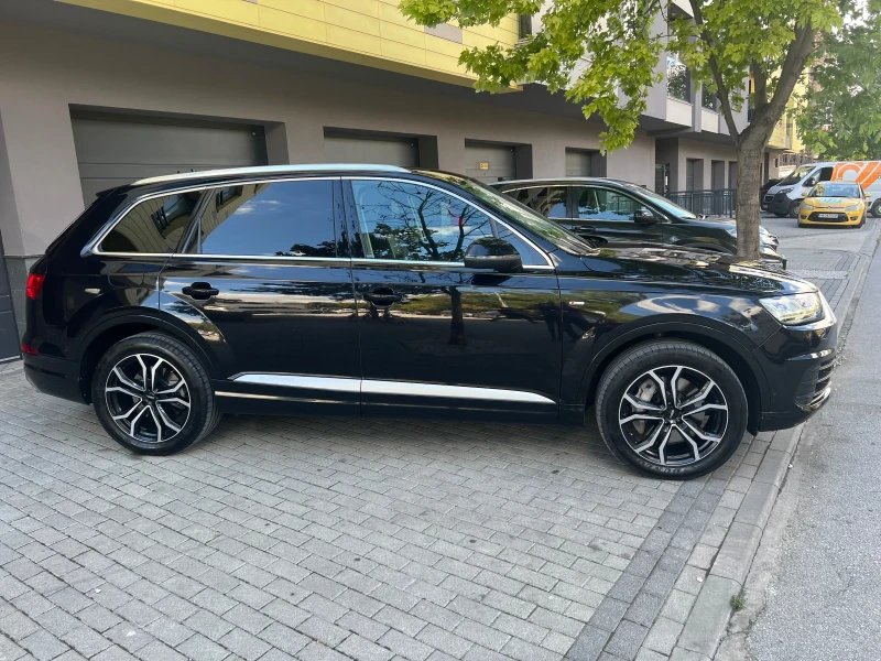 Audi Q7 3.0 TFSI, 7 местен, снимка 8 - Автомобили и джипове - 48585769