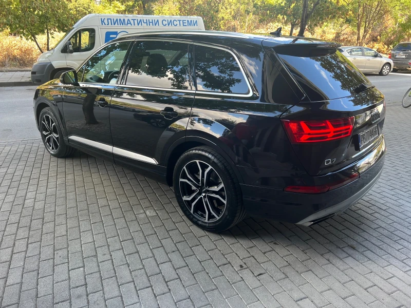 Audi Q7 3.0 TFSI, 7 местен, снимка 5 - Автомобили и джипове - 48585769