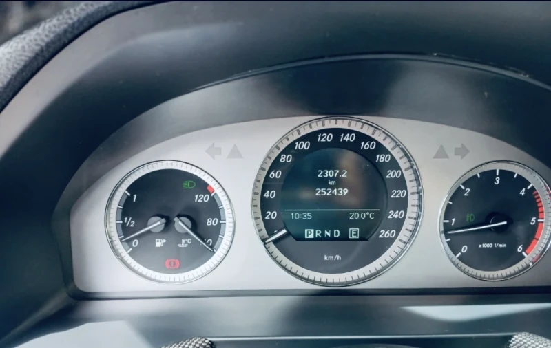 Mercedes-Benz GLK, снимка 11 - Автомобили и джипове - 49941292