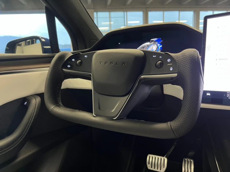 Tesla Model X LONG RANGE , снимка 9 - Автомобили и джипове - 52474512