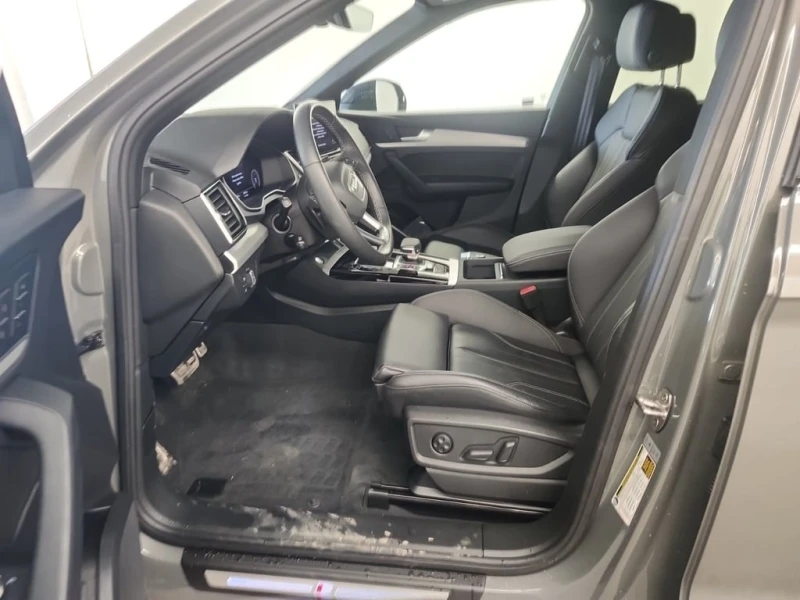Audi Q5 S-Line * PROGRESSIV * Дигитално табло * CARFAX * , снимка 10 - Автомобили и джипове - 53469834