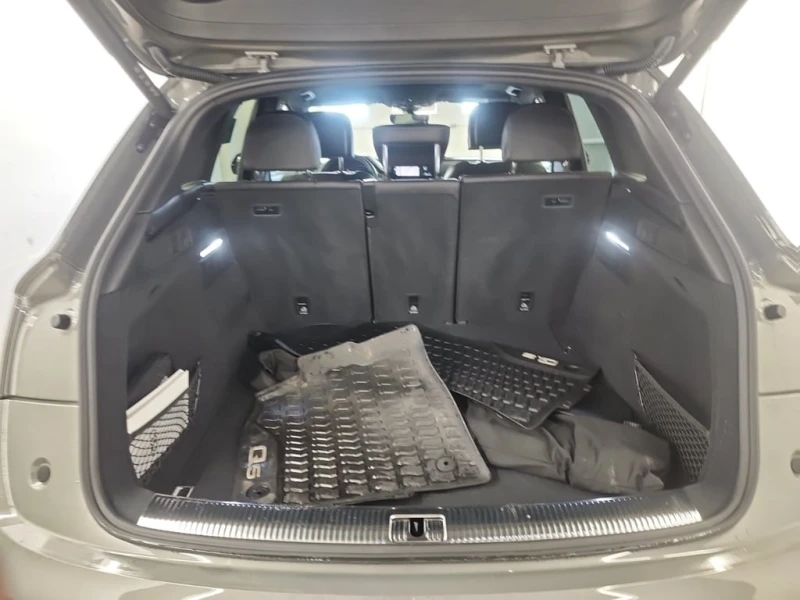 Audi Q5 S-Line * PROGRESSIV * Дигитално табло * CARFAX * , снимка 14 - Автомобили и джипове - 53469834