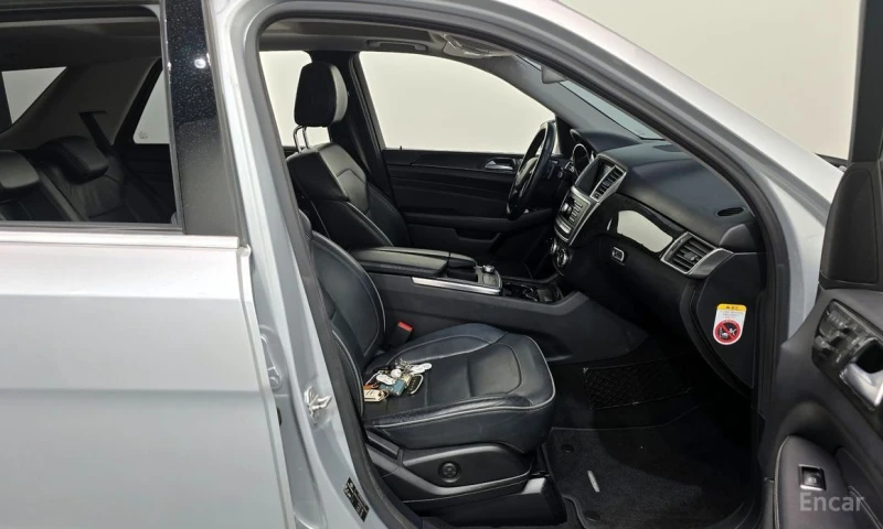 Mercedes-Benz ML 350, снимка 11 - Автомобили и джипове - 53516289