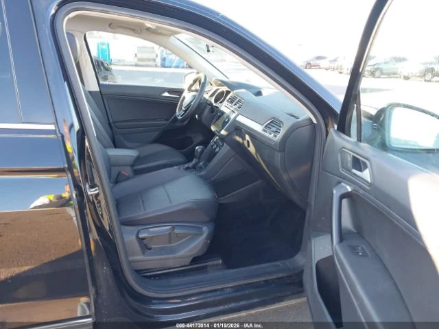 VW Tiguan SE BLACK R-EDITION/������ �� 232 ���� �� ����� | Mobile.bg � ����������� 5