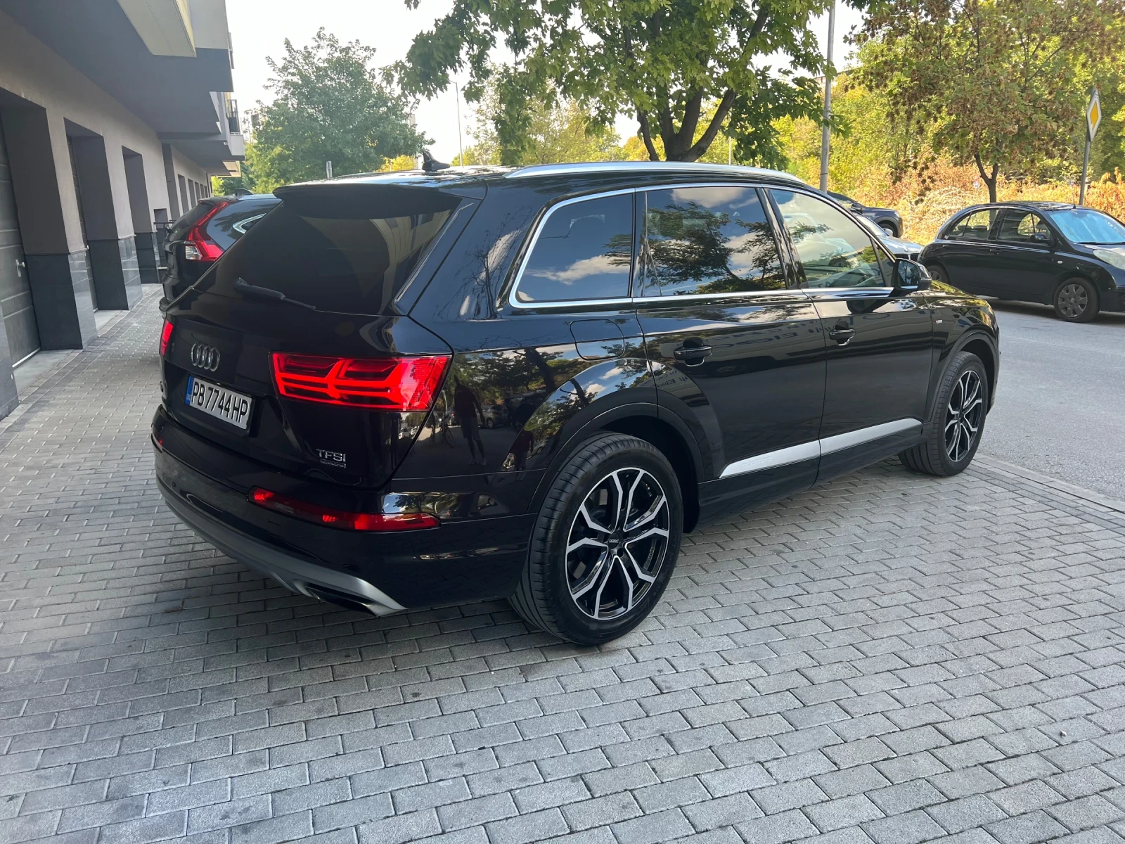 Audi Q7 3.0 TFSI, 7 местен - изображение 7