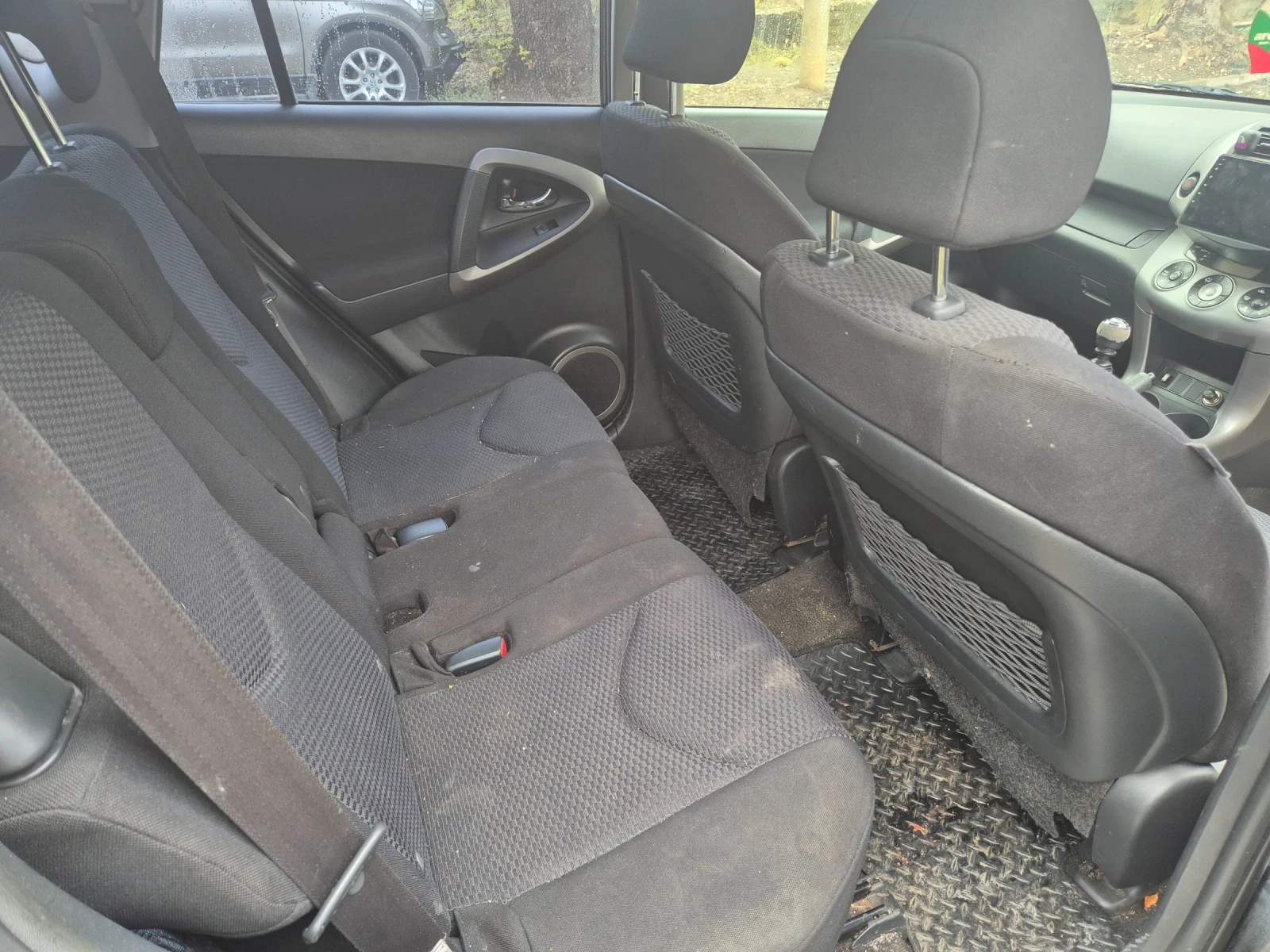 Toyota Rav4  - изображение 10