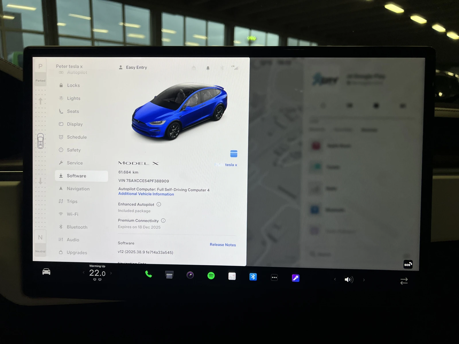 Tesla Model X LONG RANGE  - изображение 10