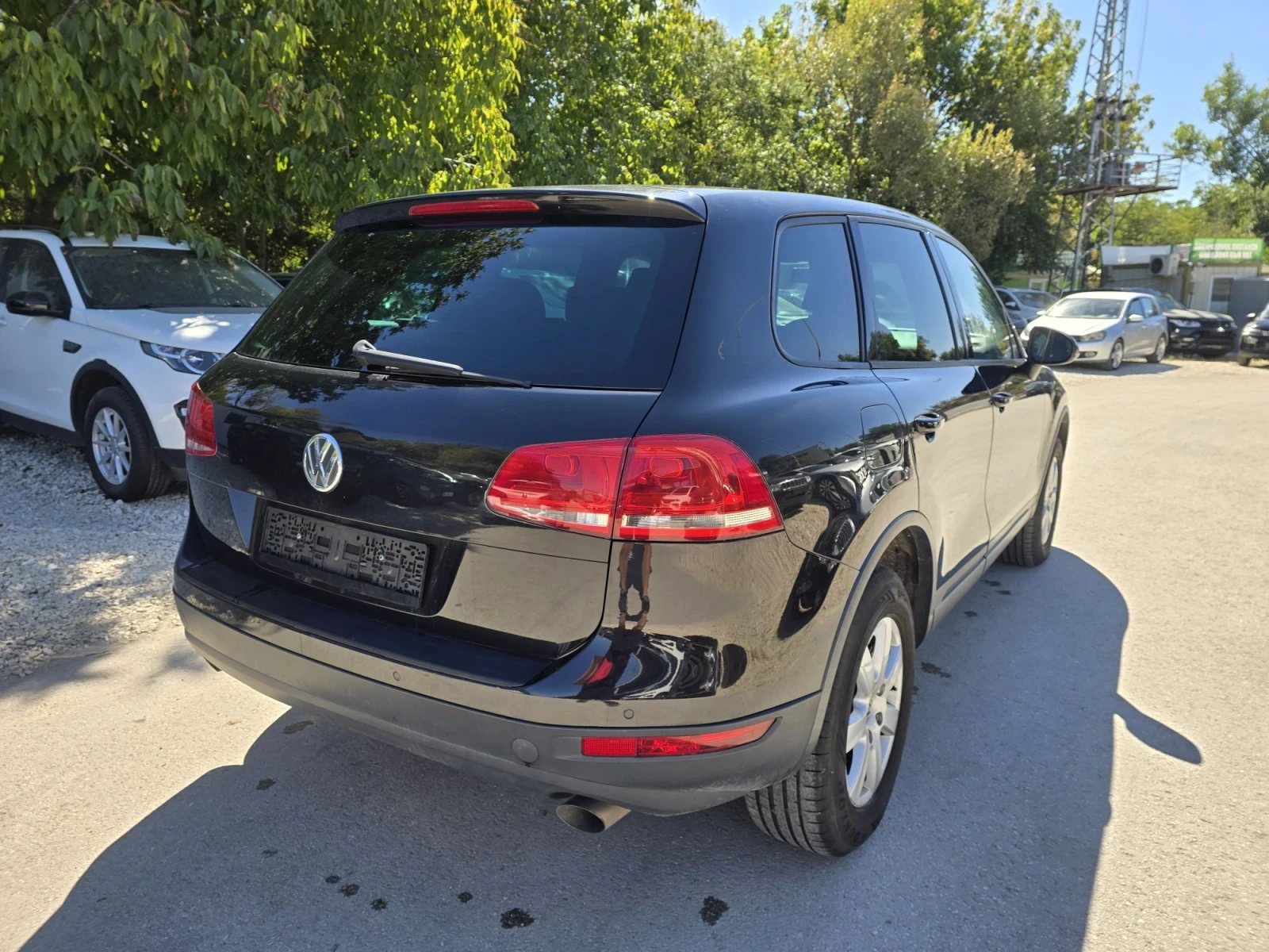 VW Touareg 3.0TDI 239к.с 4х4 tiptronic, снимка 4 - Автомобили и джипове - 52671478