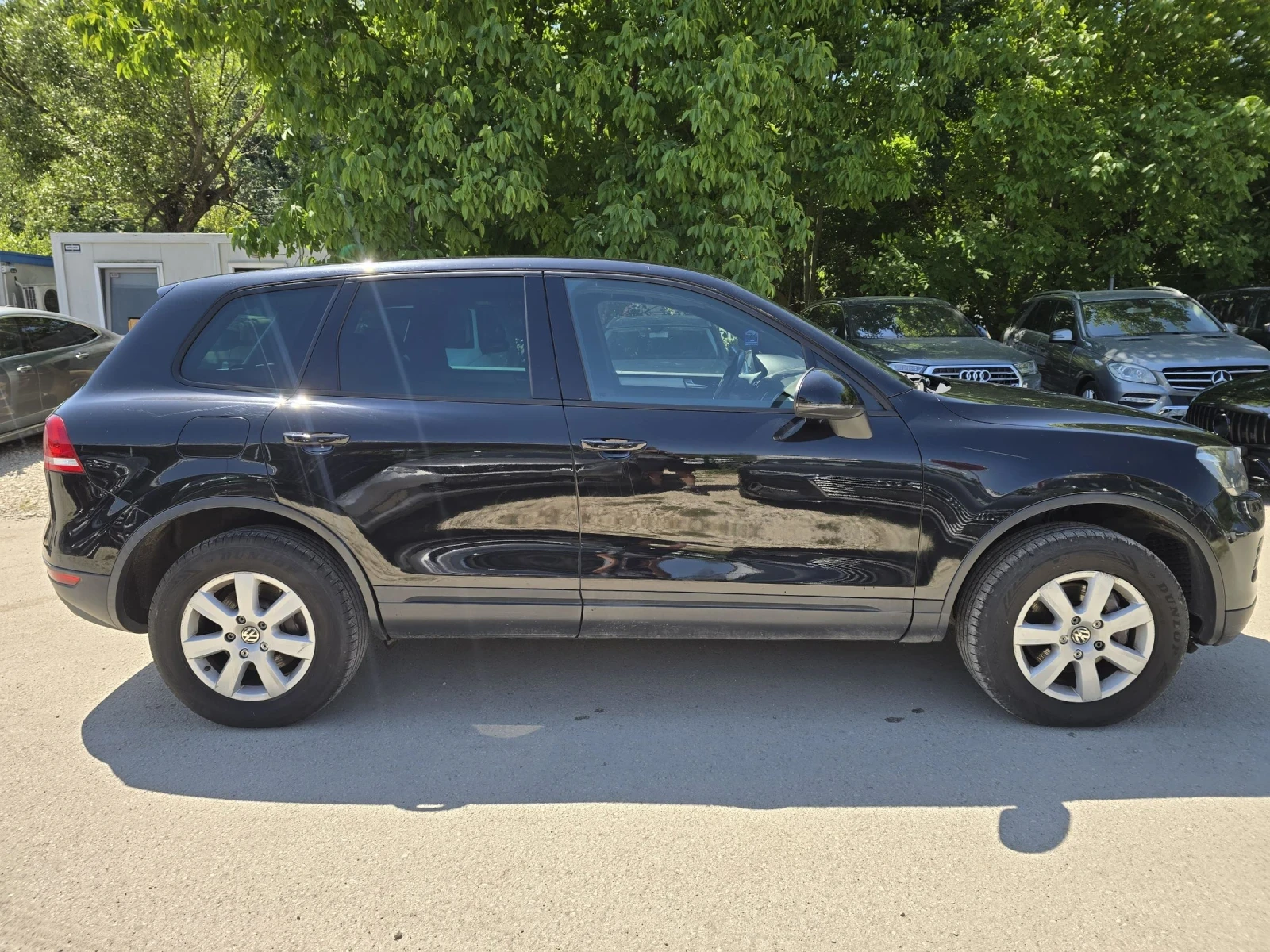 VW Touareg 3.0TDI 239к.с 4х4 tiptronic, снимка 8 - Автомобили и джипове - 52671478