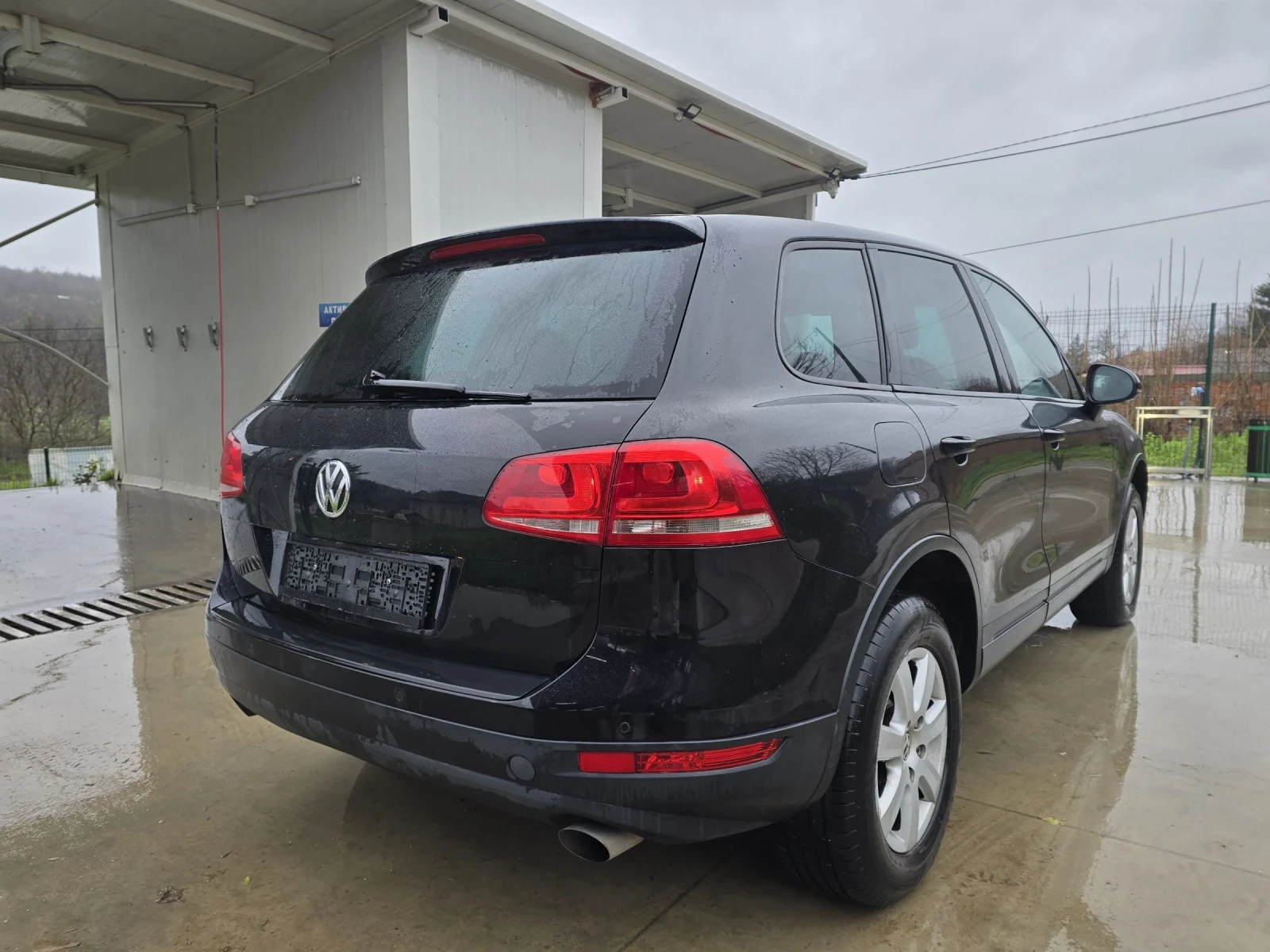 VW Touareg 3.0TDI 239к.с 4х4 tiptronic - изображение 4