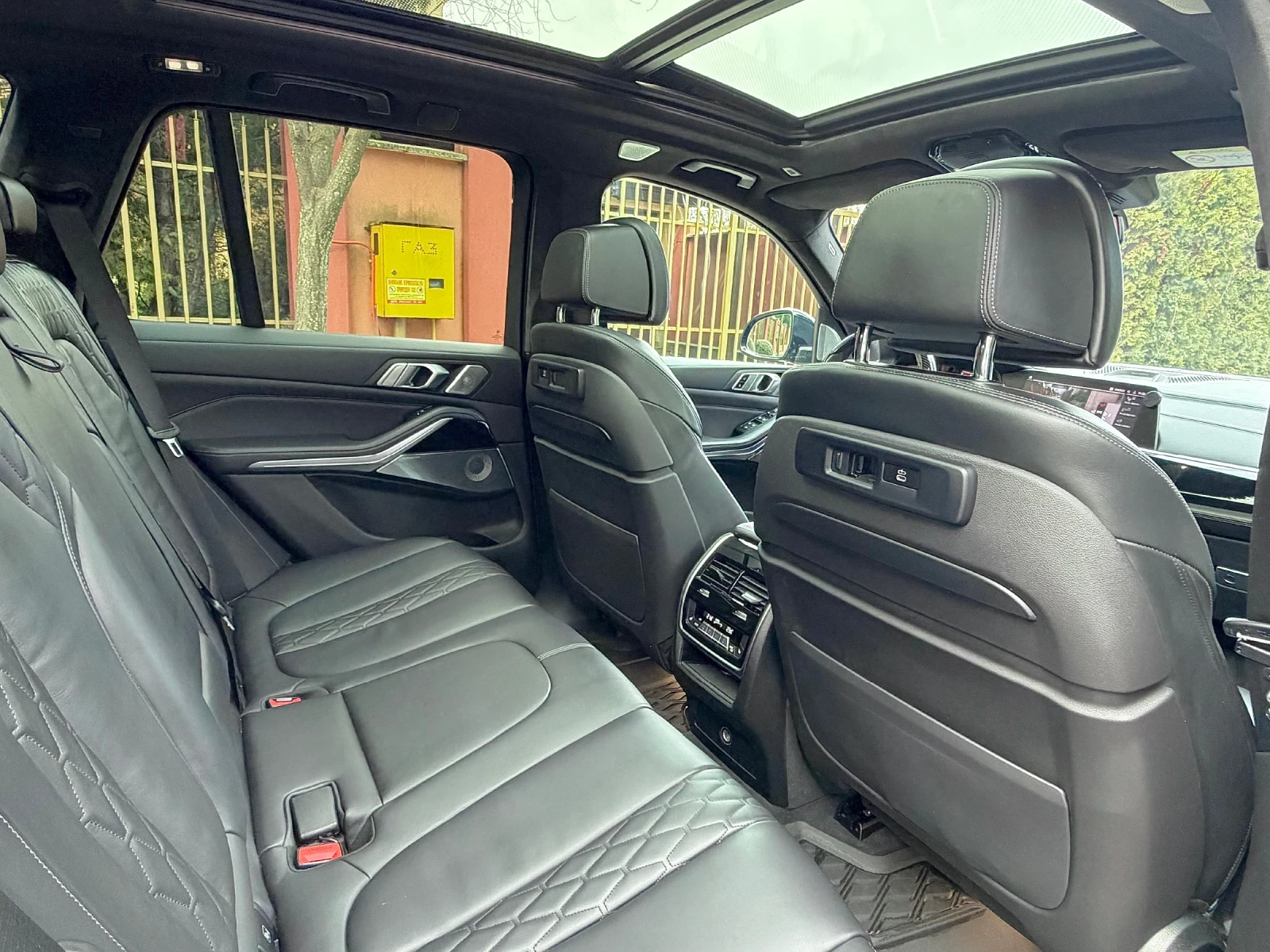 BMW X5 M50i/PANORAMA/B&W/Head Up/360Cam/ЛИЗИНГ  - изображение 9