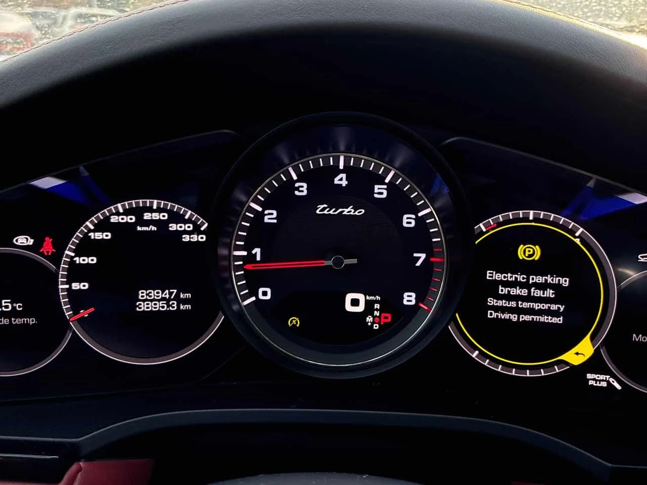 Porsche Cayenne * Turbo * DISTRONIC* 360КАМЕРИ* ОБДУХВАНЕ* BOSE*  - изображение 8