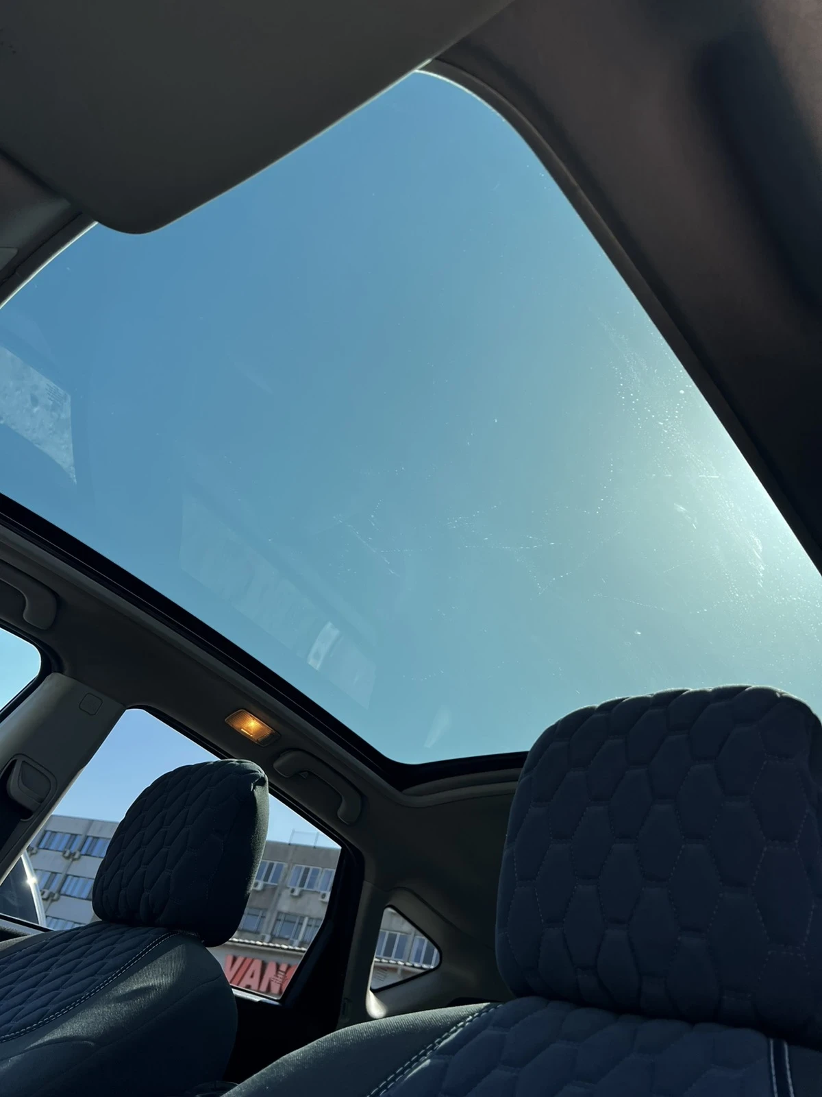 Nissan Qashqai, снимка 8 - Автомобили и джипове - 53838553