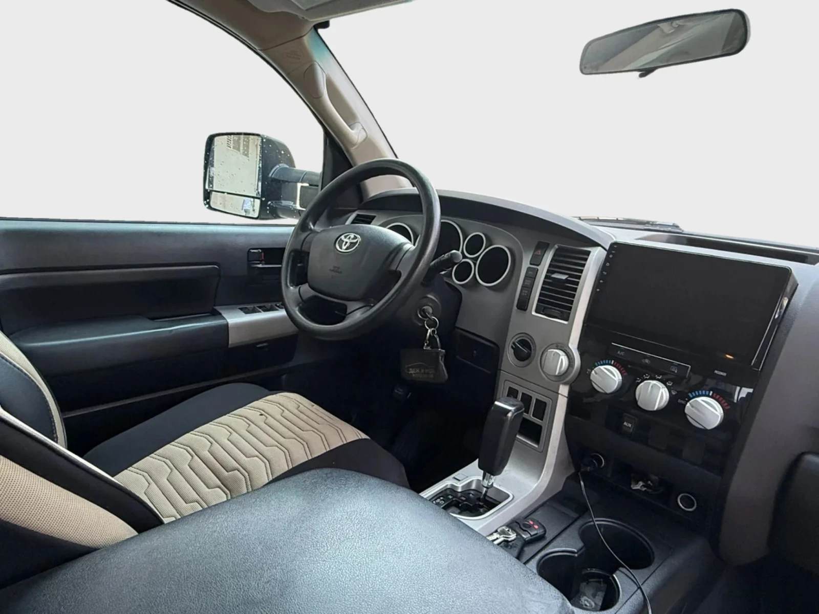 Toyota Tundra, снимка 14 - Автомобили и джипове - 53864863