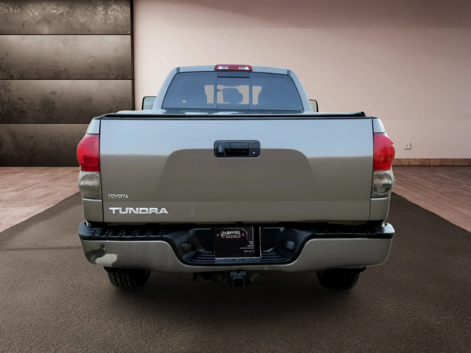 Toyota Tundra, снимка 4 - Автомобили и джипове - 53864863