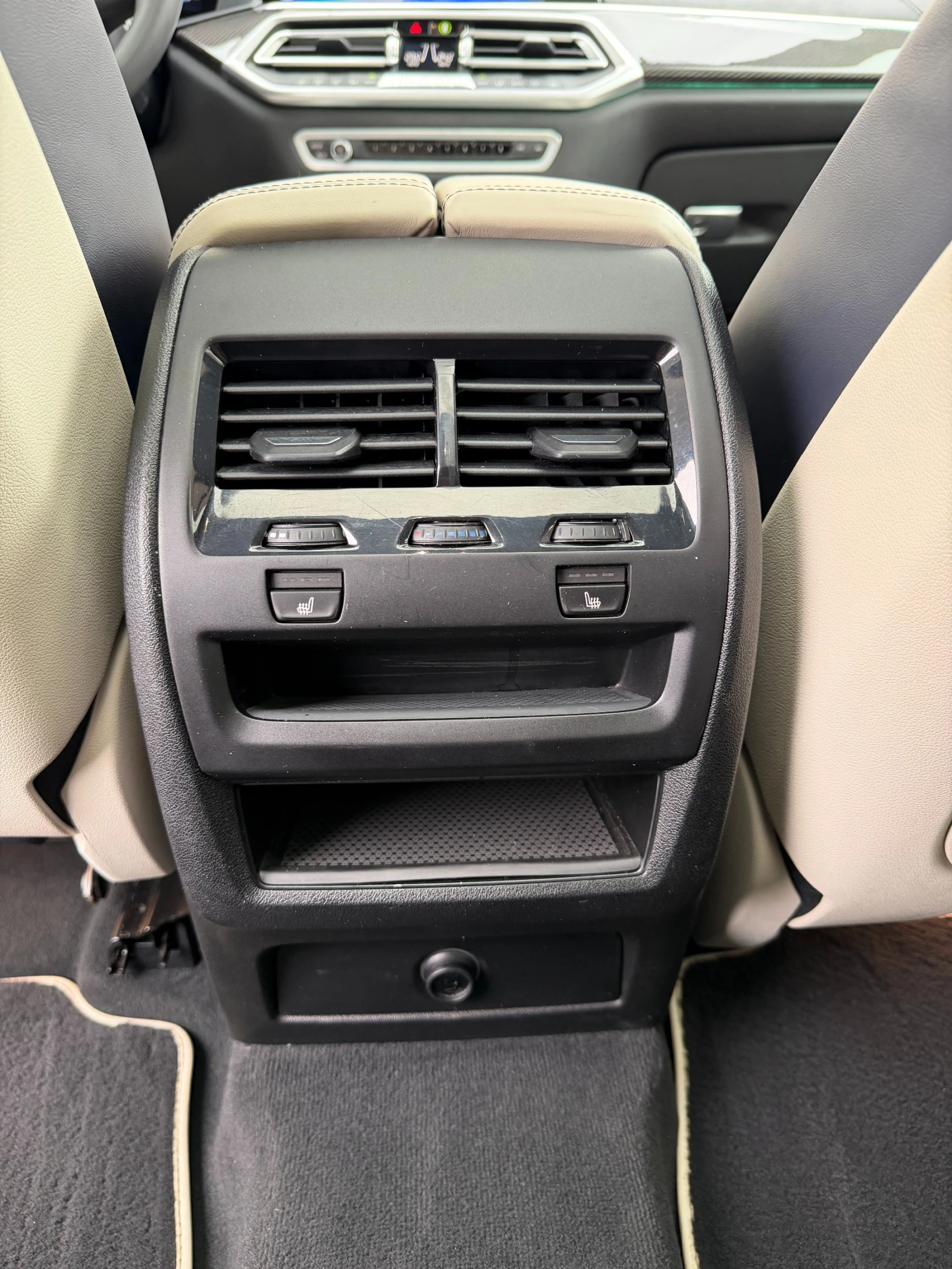 BMW X6 40i xDrive в Гаранция, снимка 7 - Автомобили и джипове - 53894294