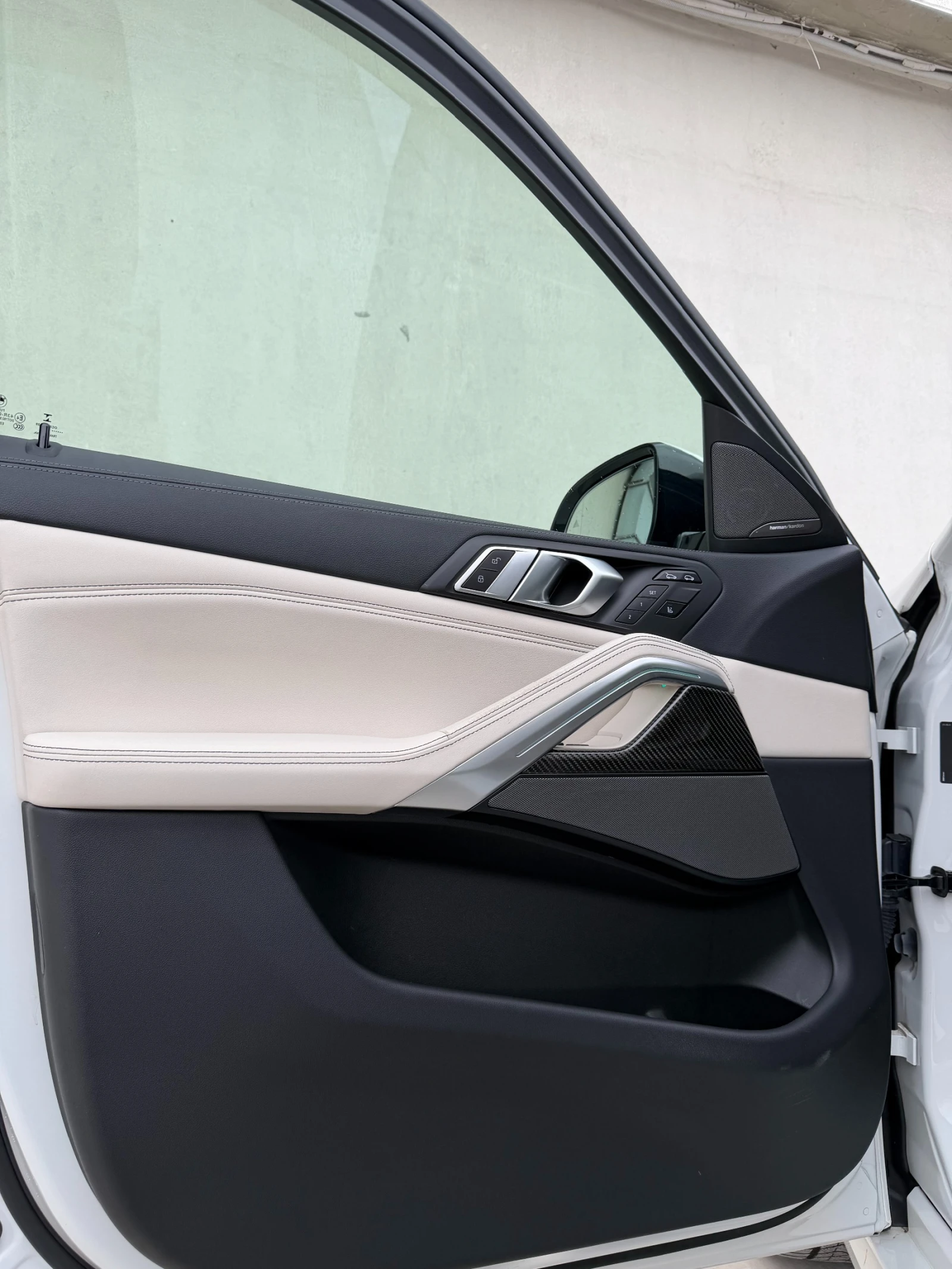 BMW X6 40i xDrive в Гаранция, снимка 5 - Автомобили и джипове - 53894294