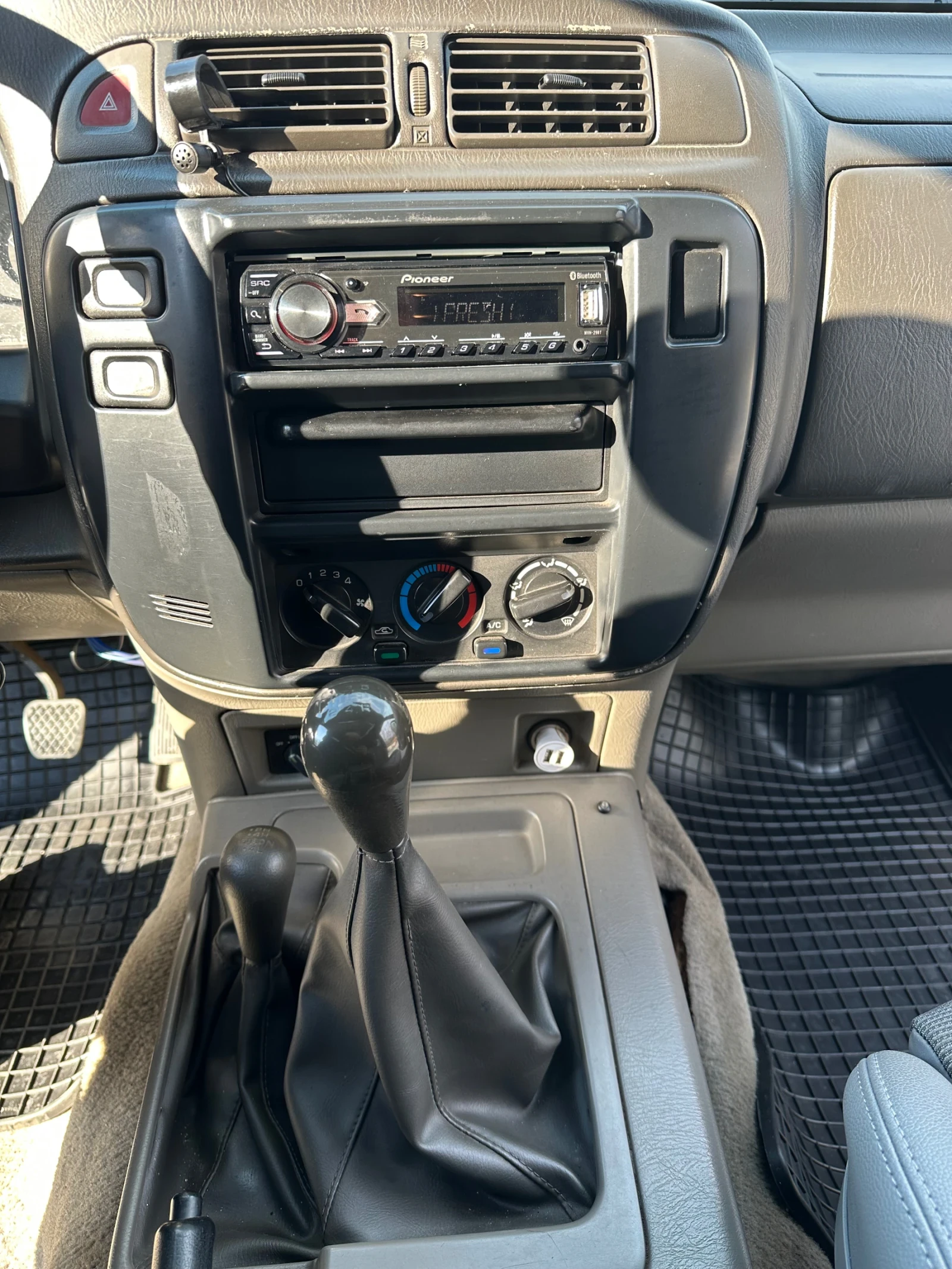 Nissan Patrol 3.0di, снимка 11 - Автомобили и джипове - 54126331