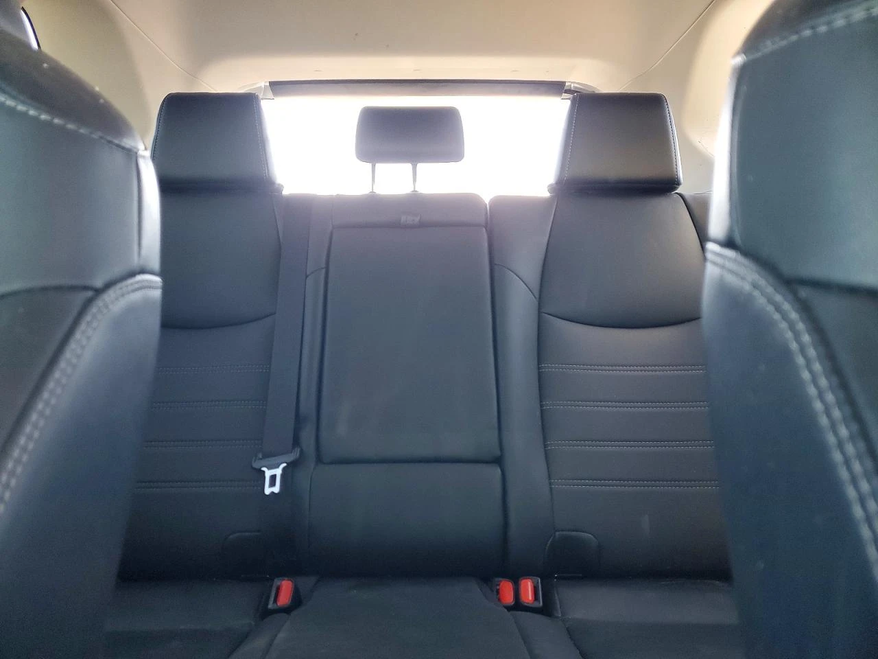 Toyota Rav4 2.5l Xle Premium, снимка 10 - Автомобили и джипове - 54293499