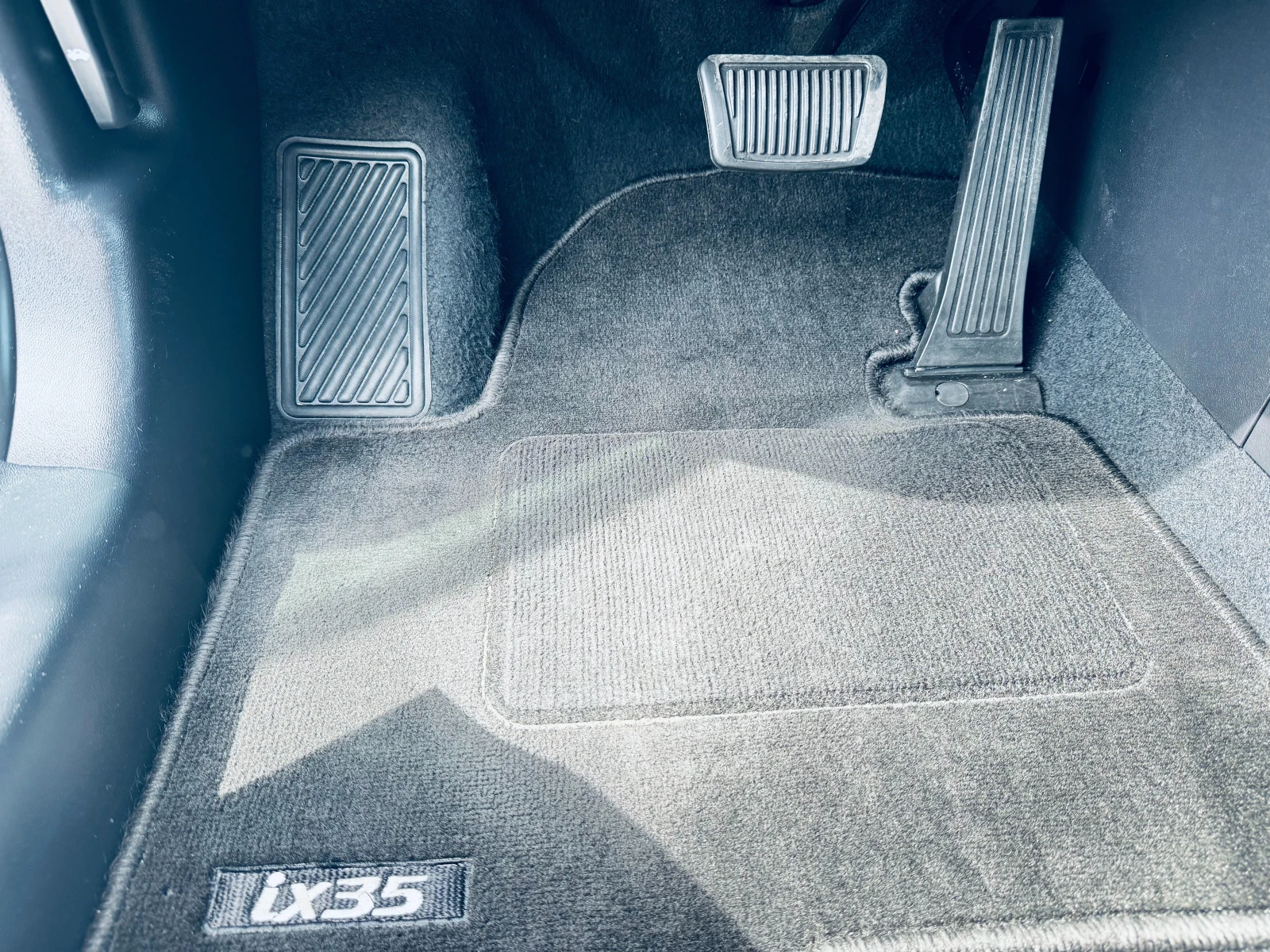 Hyundai IX35 2.0 166 к.с.4X4 Внос от Швейцария, снимка 16 - Автомобили и джипове - 54484547