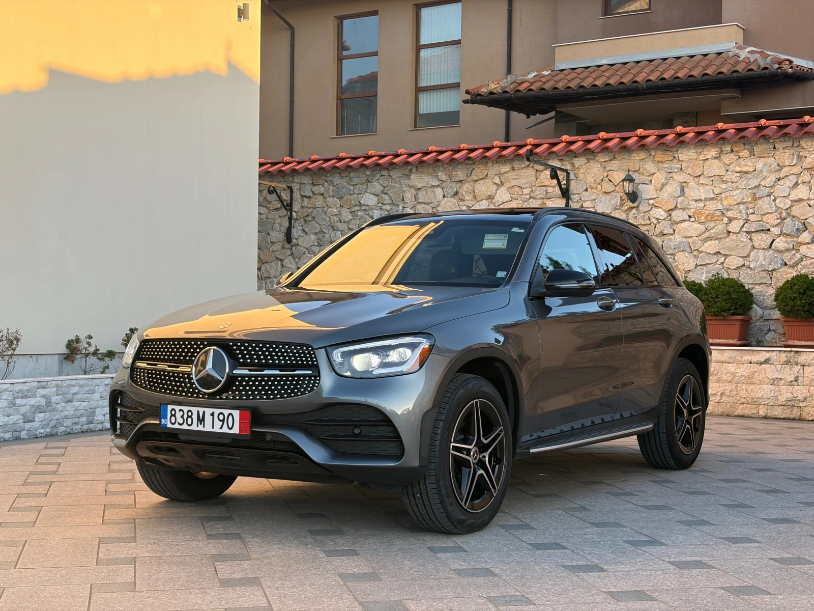 Mercedes-Benz GLC 300 AMG 4MATIK 24000KM | Mobile.bg � ����������� 1