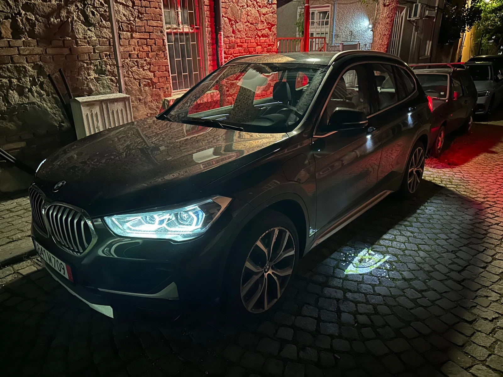 BMW X1 Xdrive 25e plug-in-hybrid, снимка 9 - Автомобили и джипове - 54750622