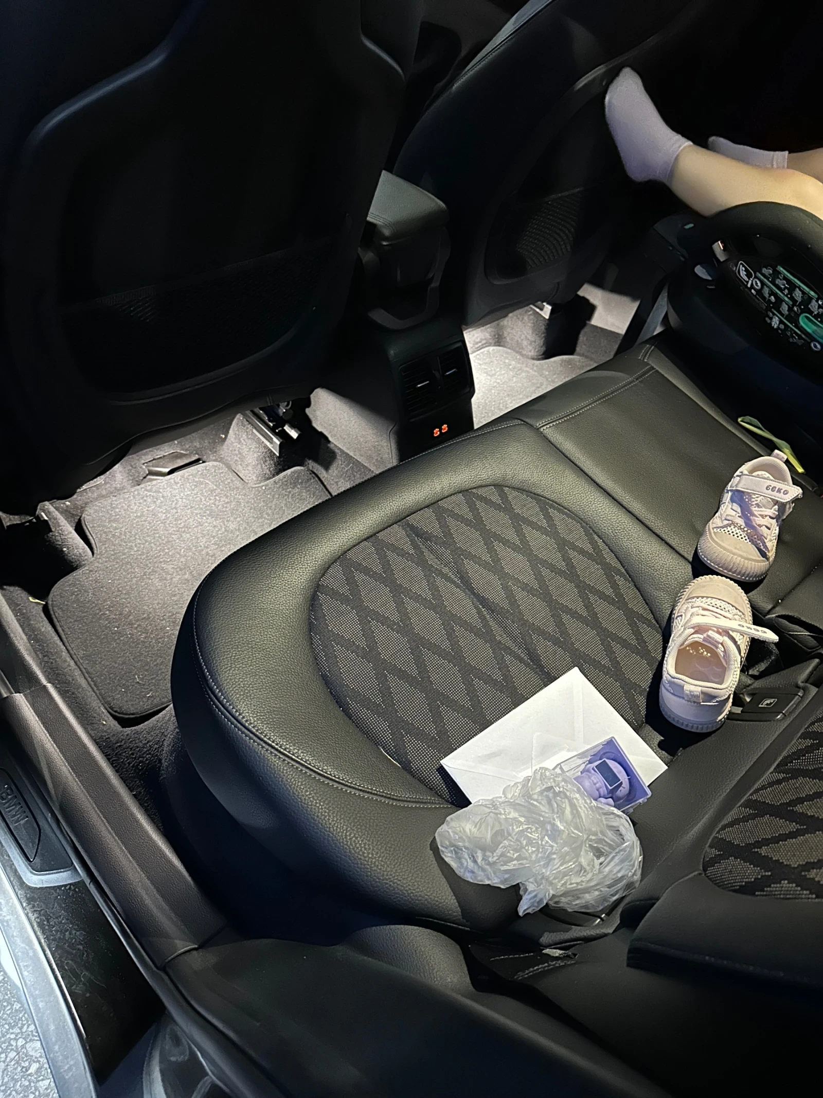 BMW X1 Xdrive 25e plug-in-hybrid, снимка 7 - Автомобили и джипове - 54750622
