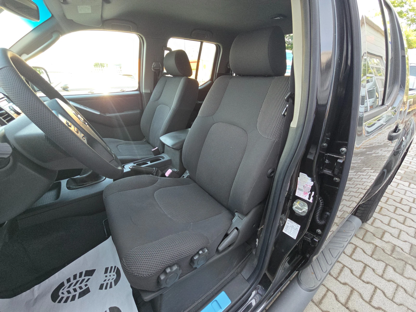 Nissan Navara 4x4!! TOP!!, снимка 11 - Автомобили и джипове - 55125431