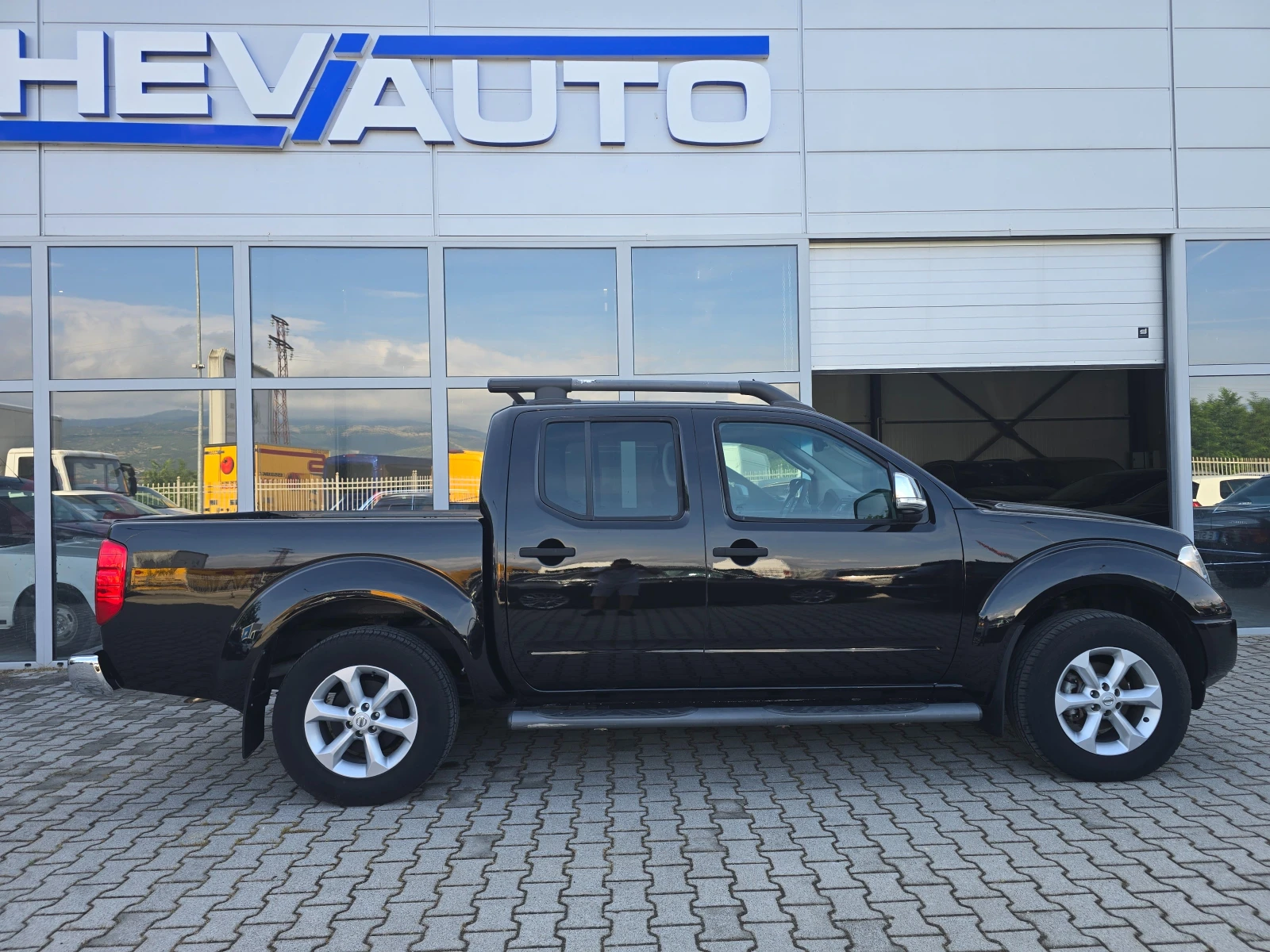 Nissan Navara 4x4!! TOP!!, снимка 2 - Автомобили и джипове - 55125431