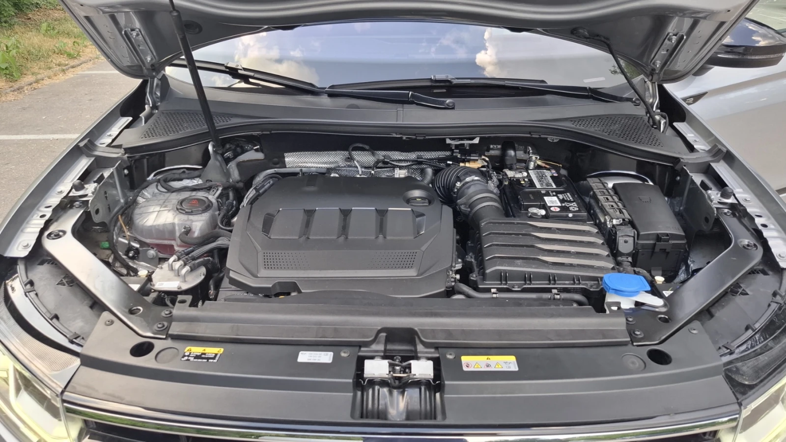 VW Tiguan Allspace, снимка 16 - Автомобили и джипове - 55137642