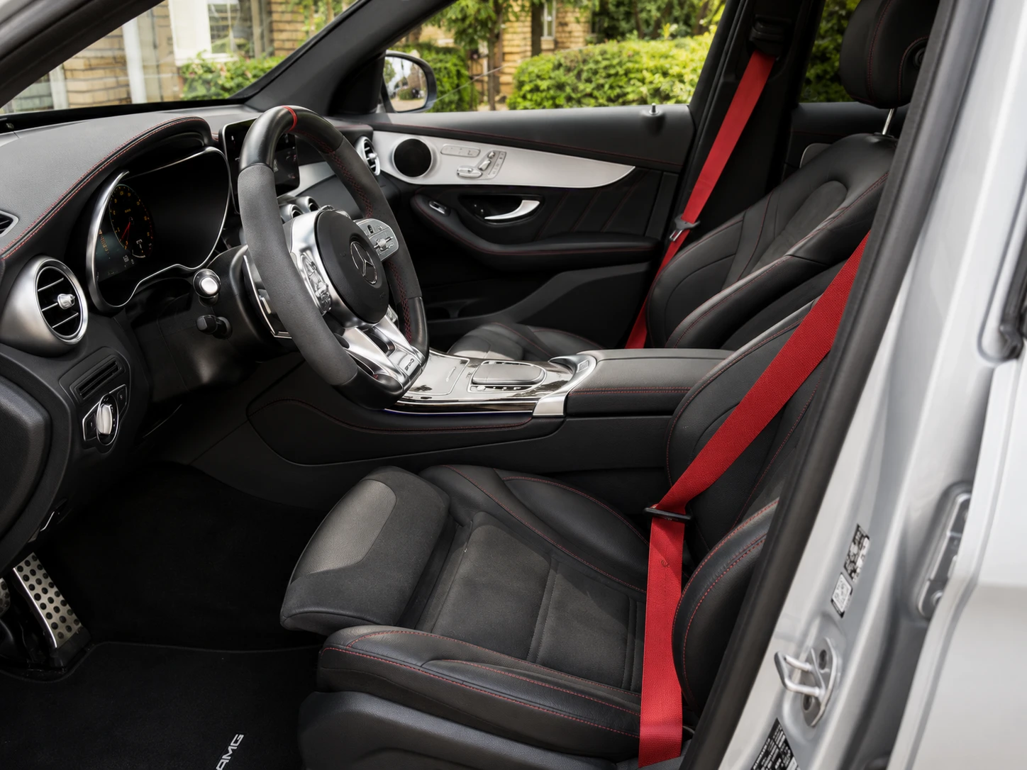 Mercedes-Benz GLC 43 AMG, снимка 8 - Автомобили и джипове - 55261066