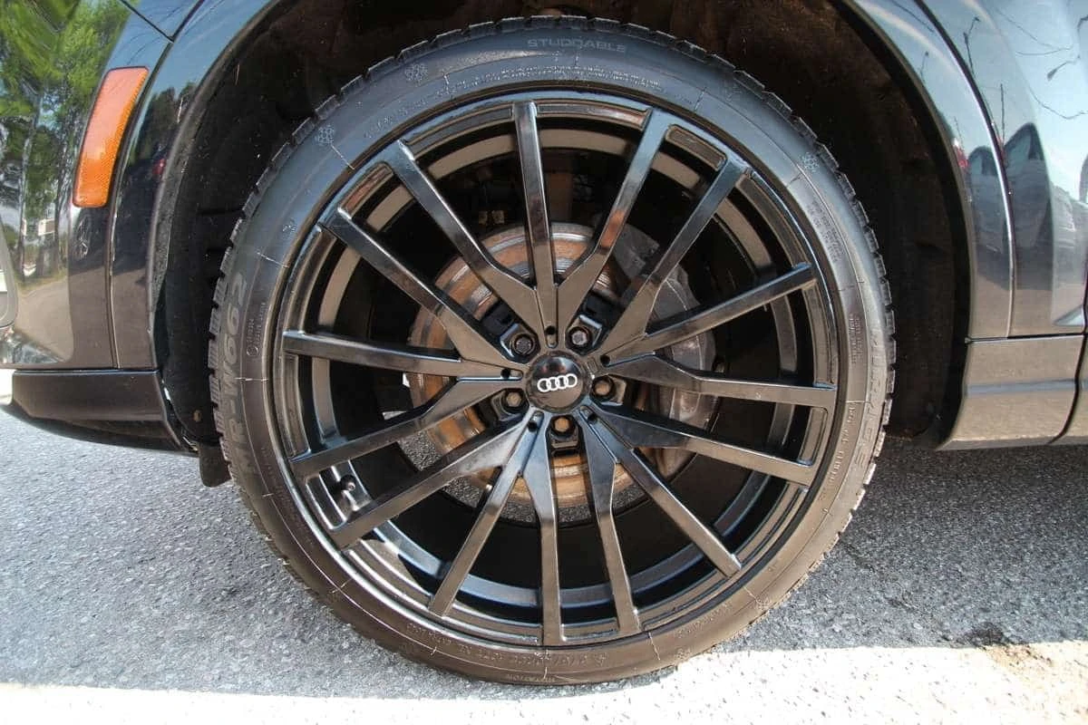 Audi Q7 * Premium * CARFAX * ���� �� �� | Mobile.bg � ����������� 9